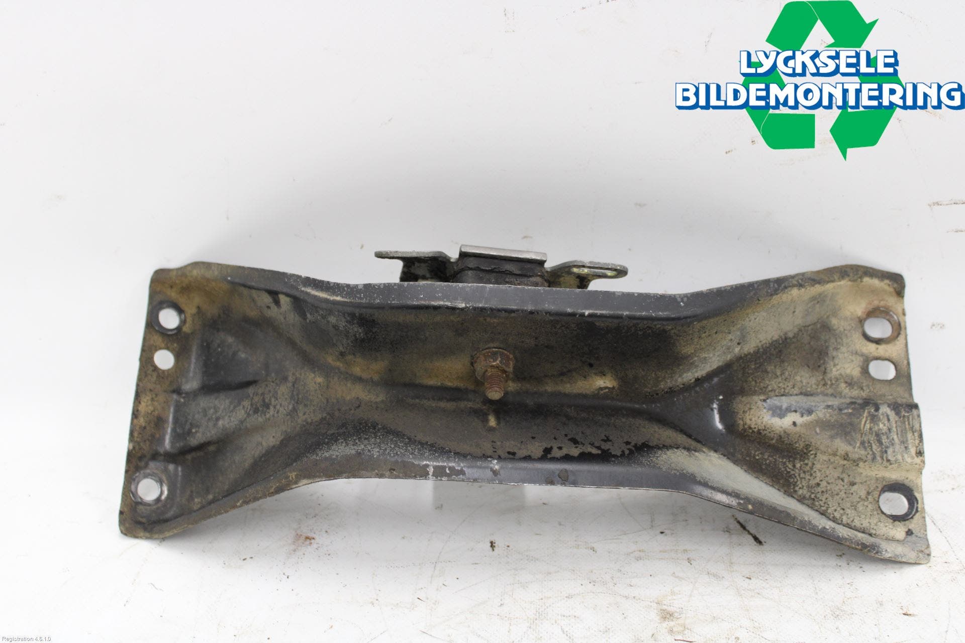 Volvo 740 88-92 Växellådsbalk