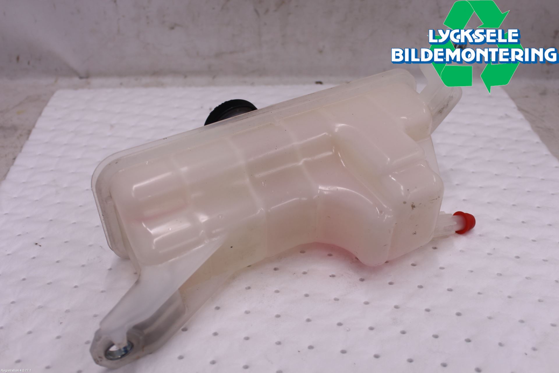 Toyota RAV4 13-18 Expansionstank