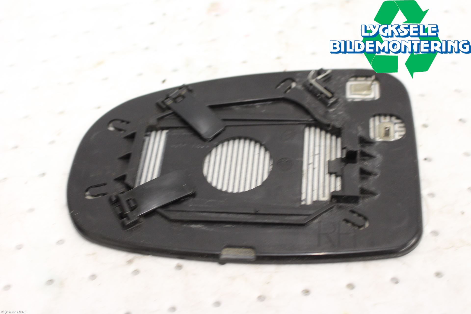 Toyota AVENSIS 09-15 Spegelglas Hö