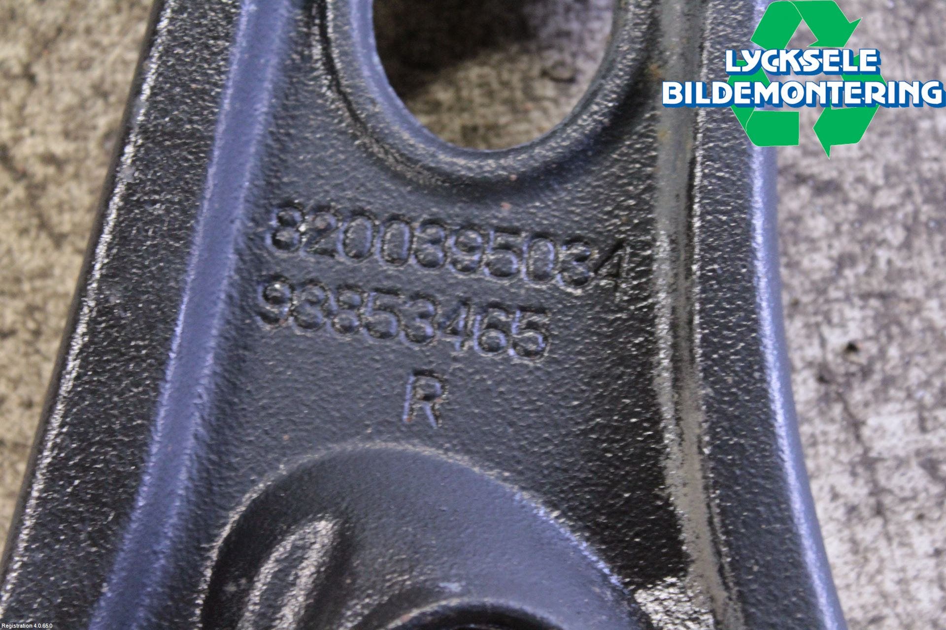 Opel VIVARO 01-14 Bärarm Fram Undre Hö