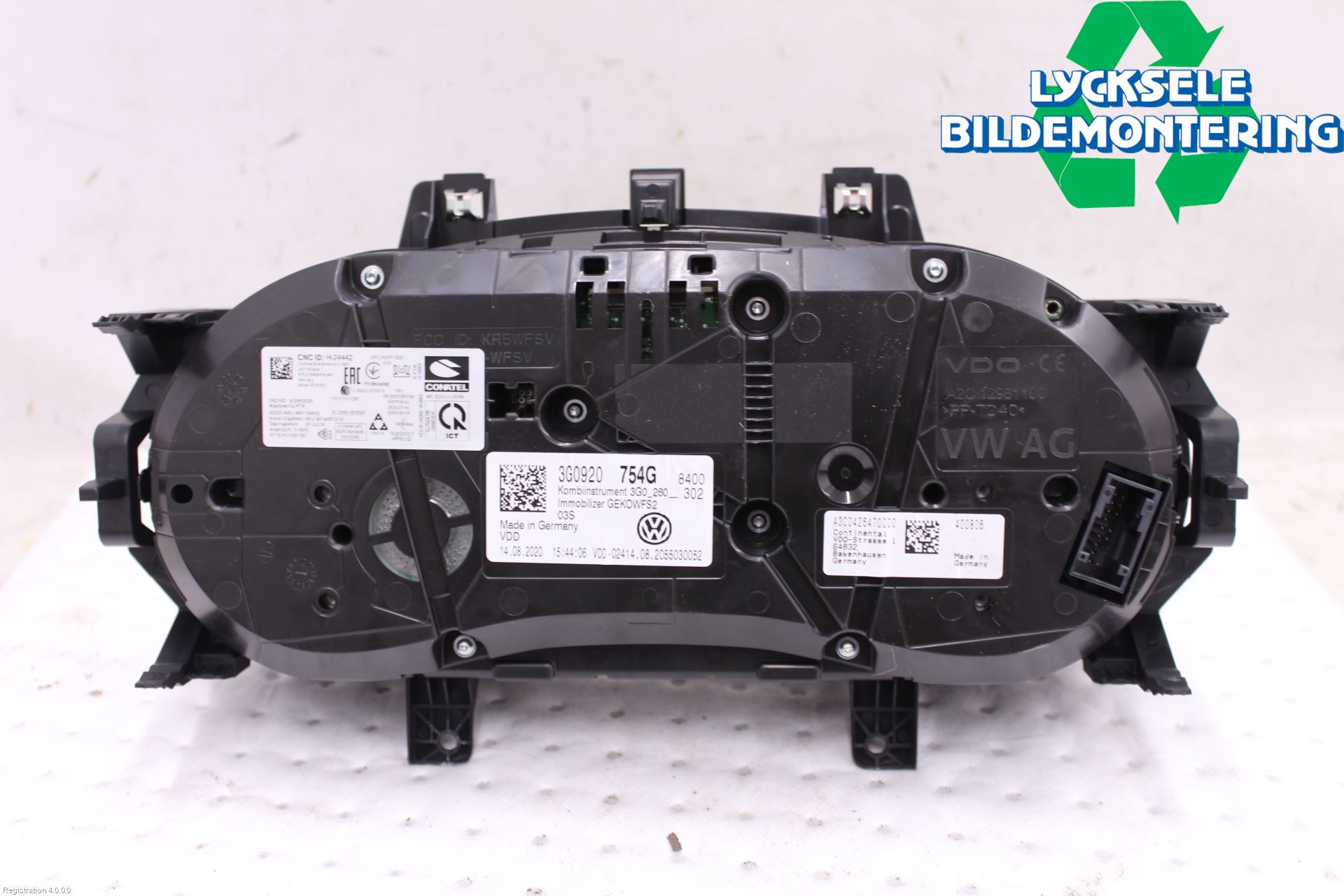 Volkswagen VW PASSAT 20-24 Instrument Komb
