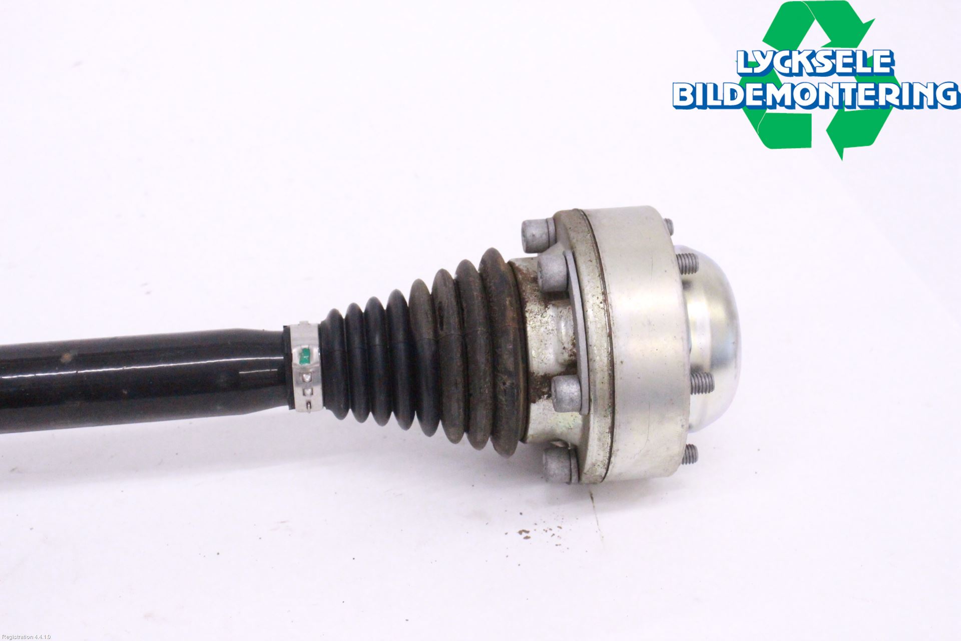 Audi A4/S4 B9 20- Drivaxel Bak Vänster