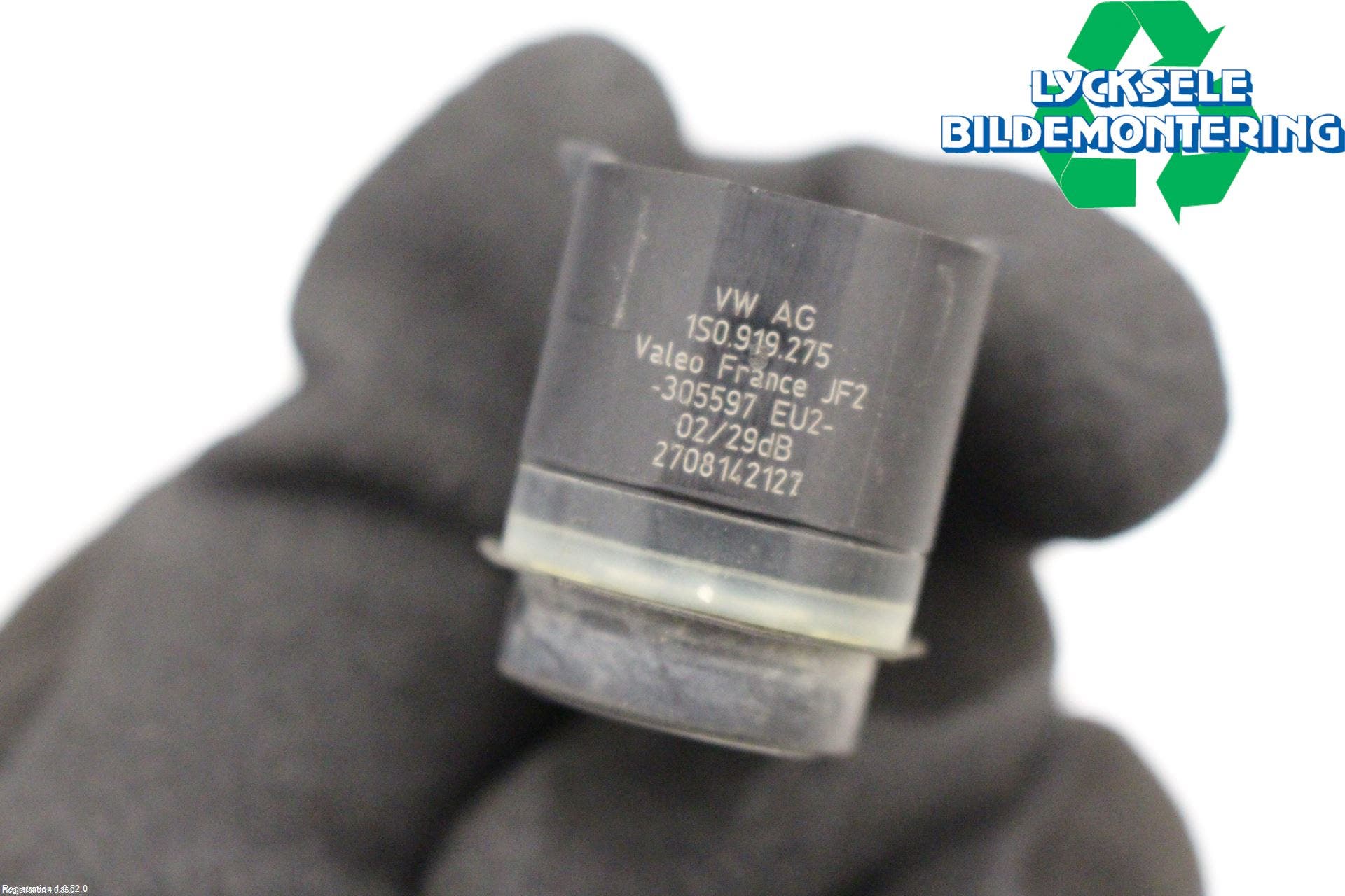 Volkswagen VW PASSAT 11-14 Parkeringshjälp Frontsensor