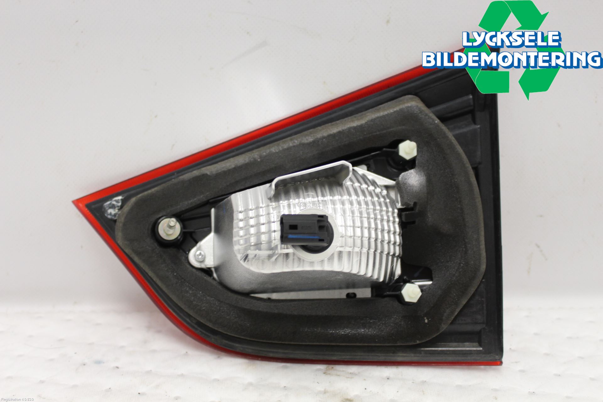 Suzuki SX4 S-CROSS 14-21 Bakljus Lucka Vä