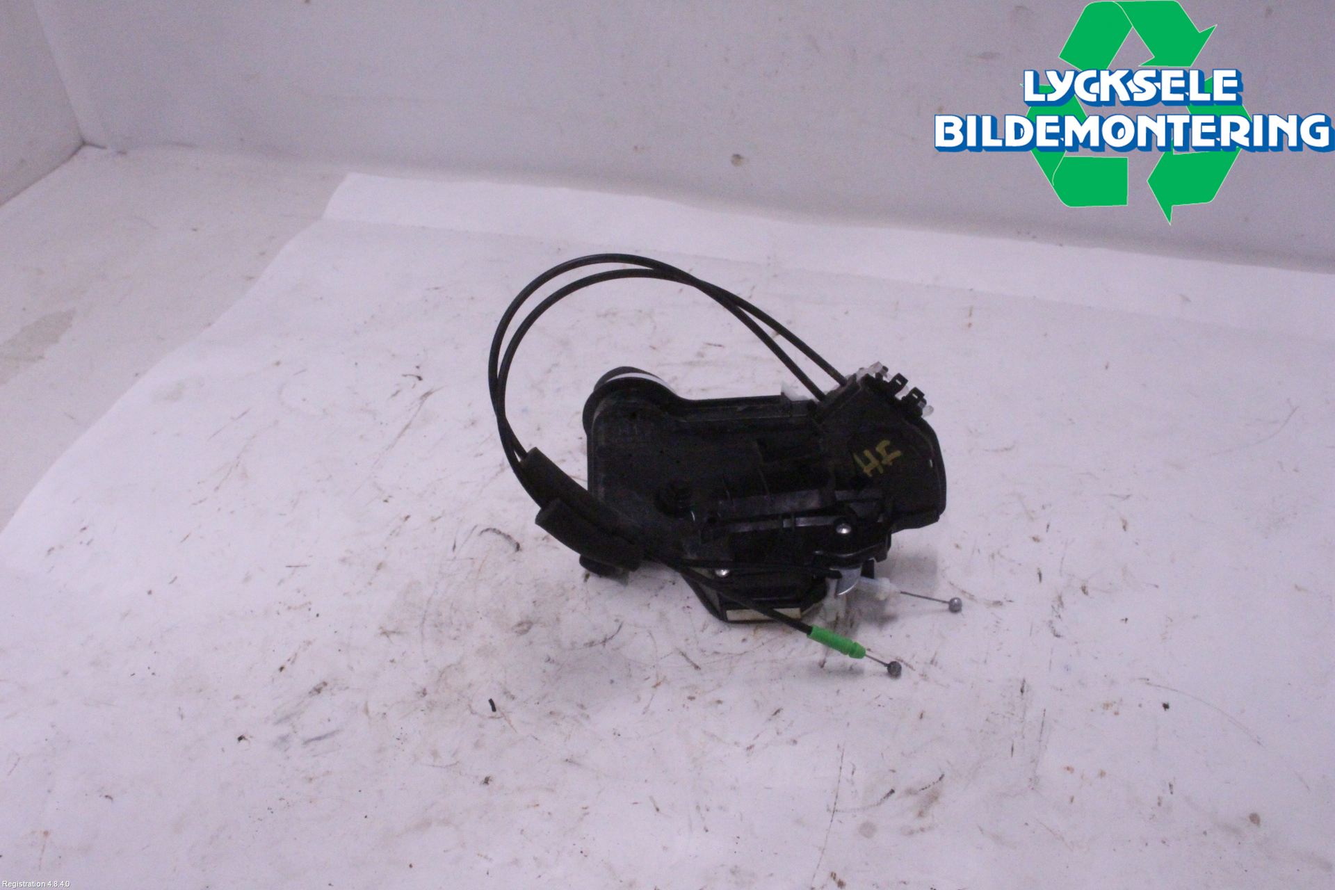 Toyota HILUX 16- Låskista-Dörrlås