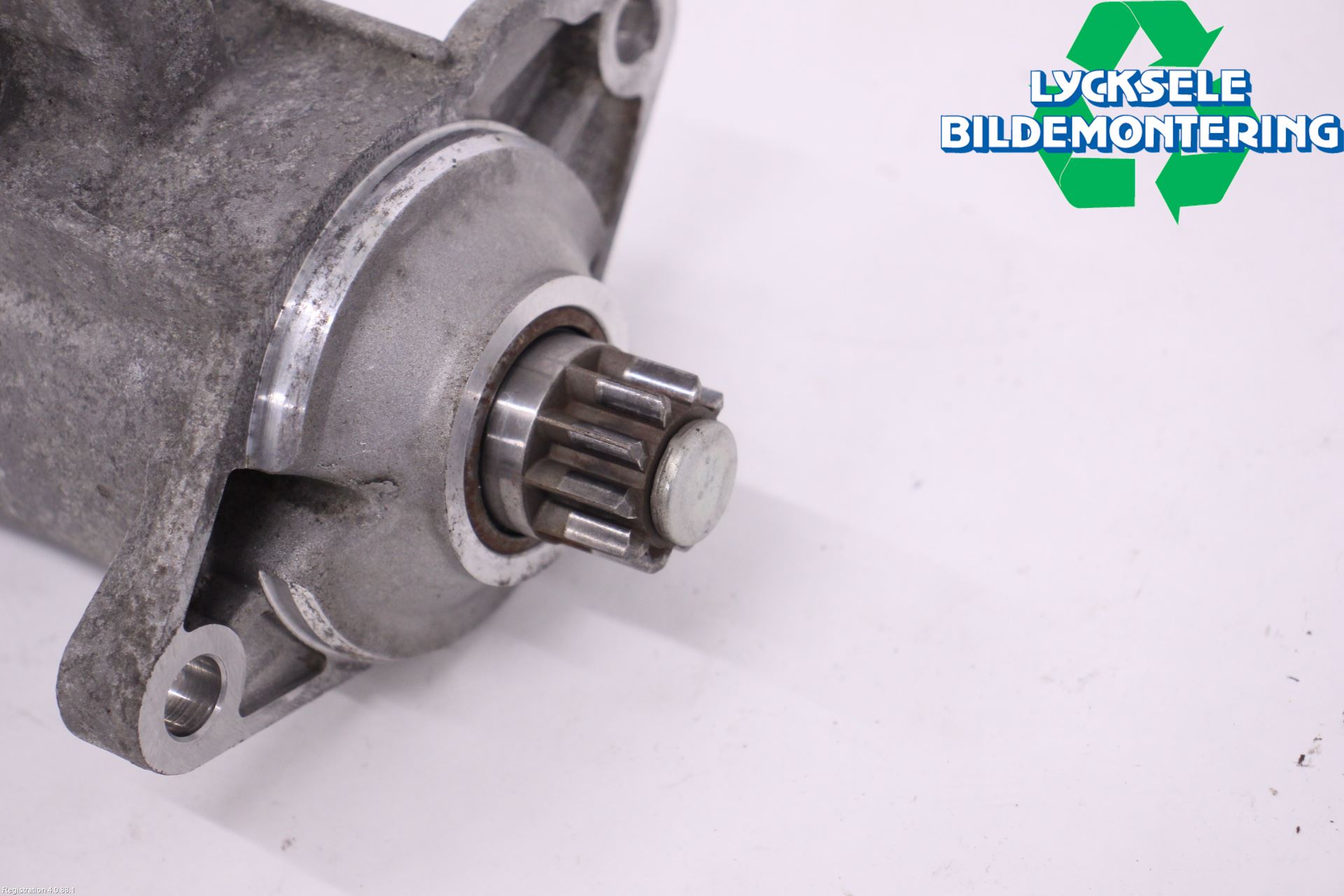 Volkswagen VW GOLF VI 09-13 Startmotor