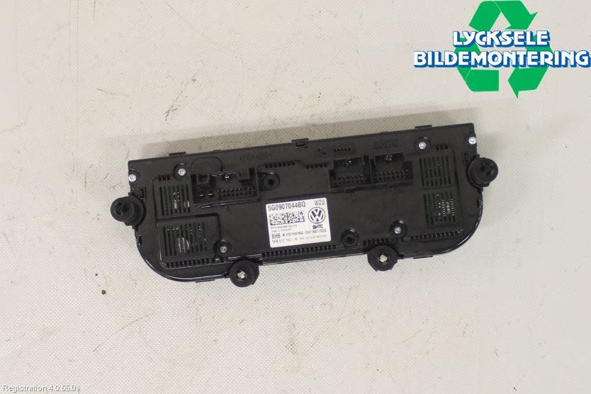 Volkswagen VW PASSAT 15-19 Ac Styrenhet Ac Manöveren