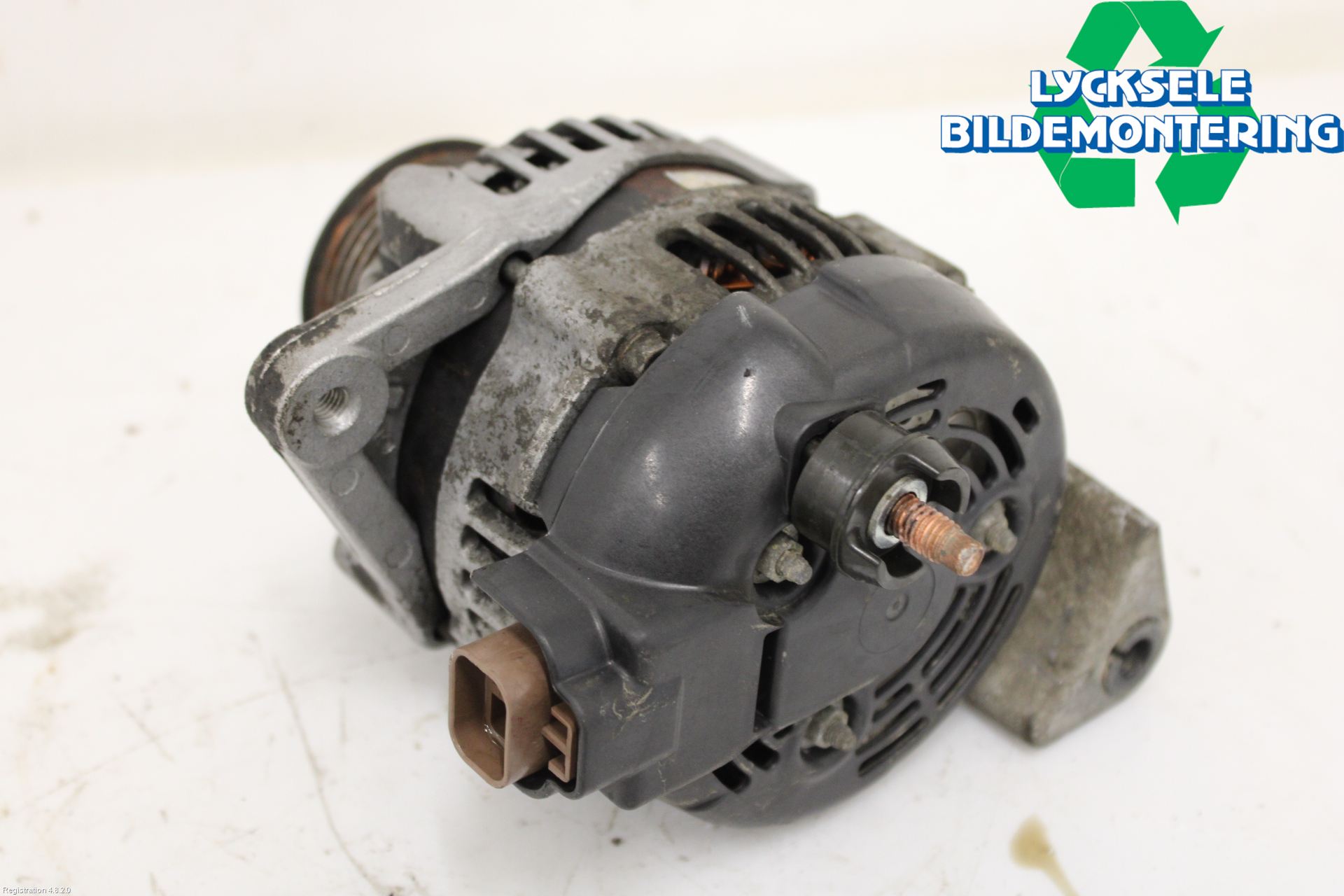 Isuzu D-MAX Generator