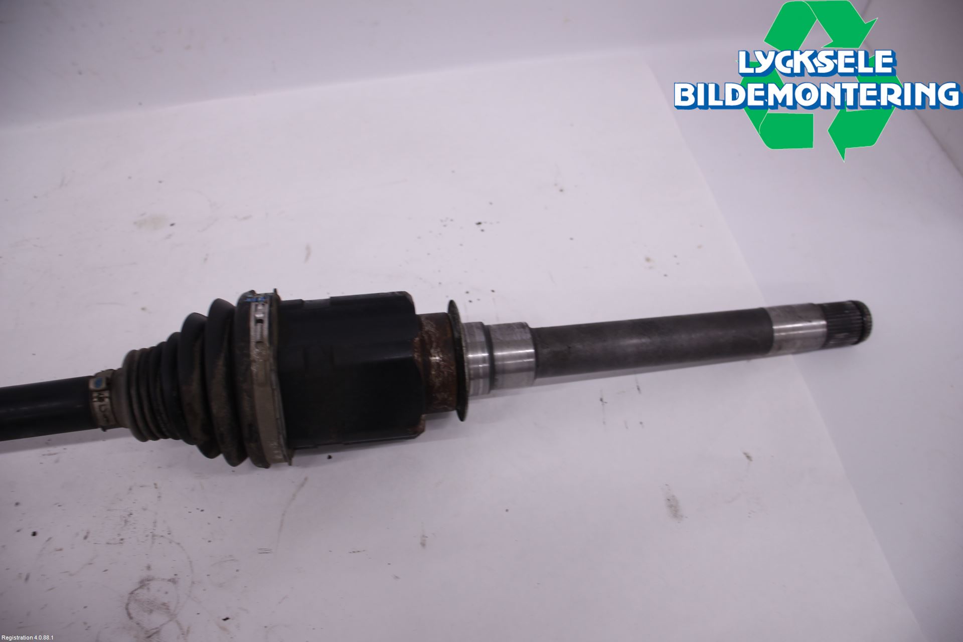 Jeep GRAND CHEROKEE 10-20 Drivaxel Fram Höger