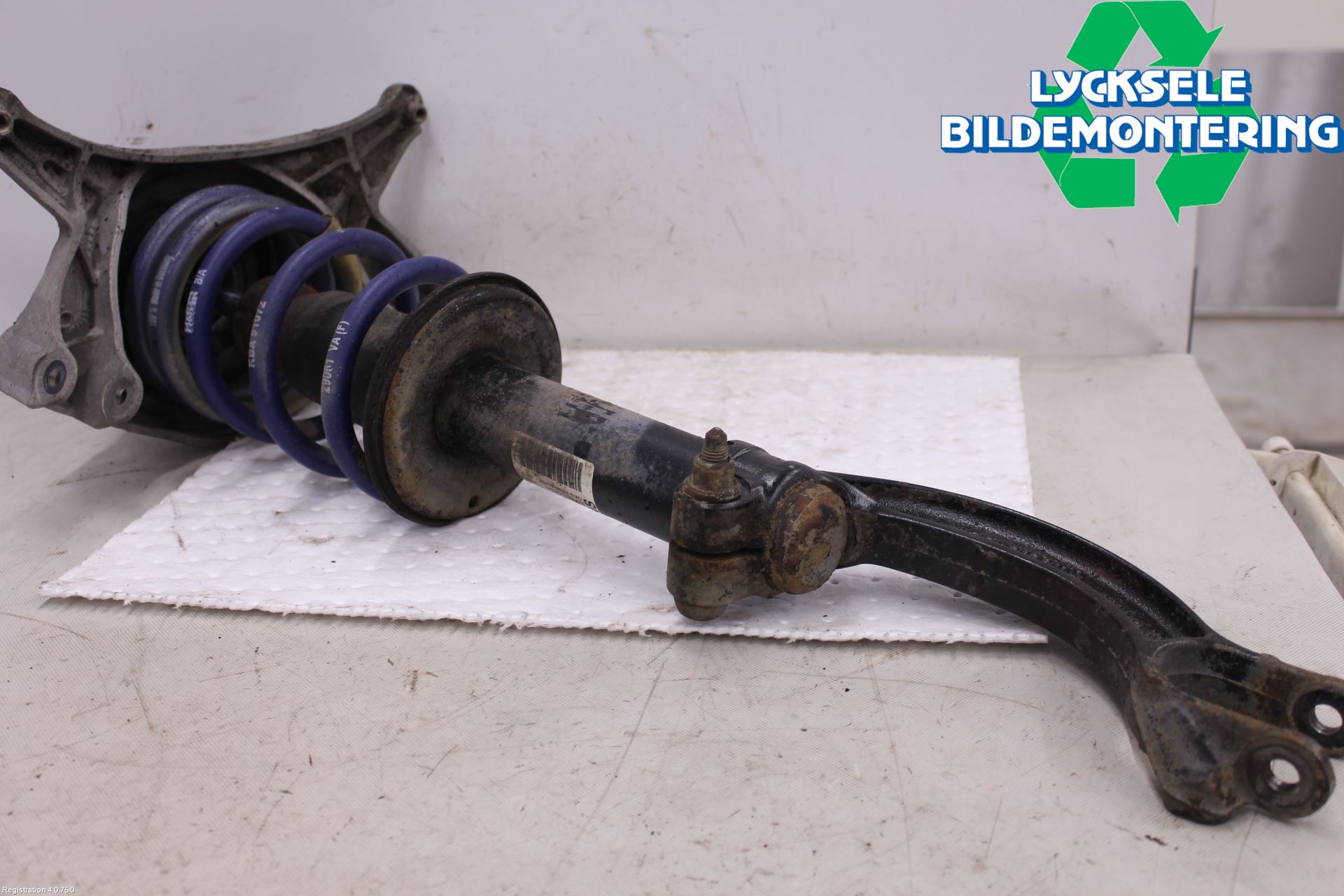 Audi A5 07-16 Fjäderben Fram Vänster