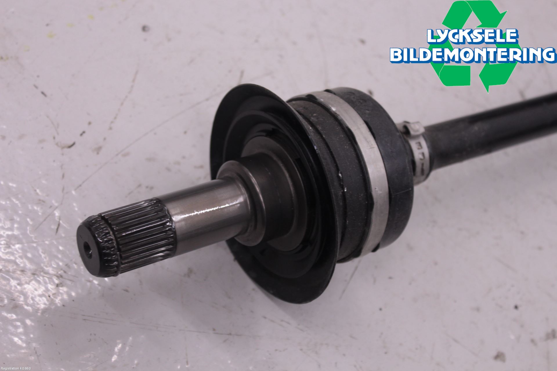 BMW X3 G01 18- Drivaxel Bak Vänster