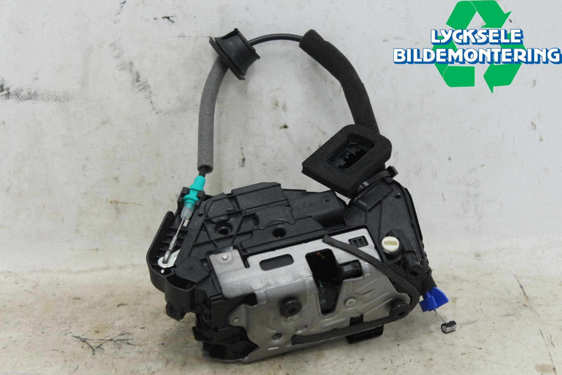 Audi Q3 F3 19- Låskista-Dörrlås