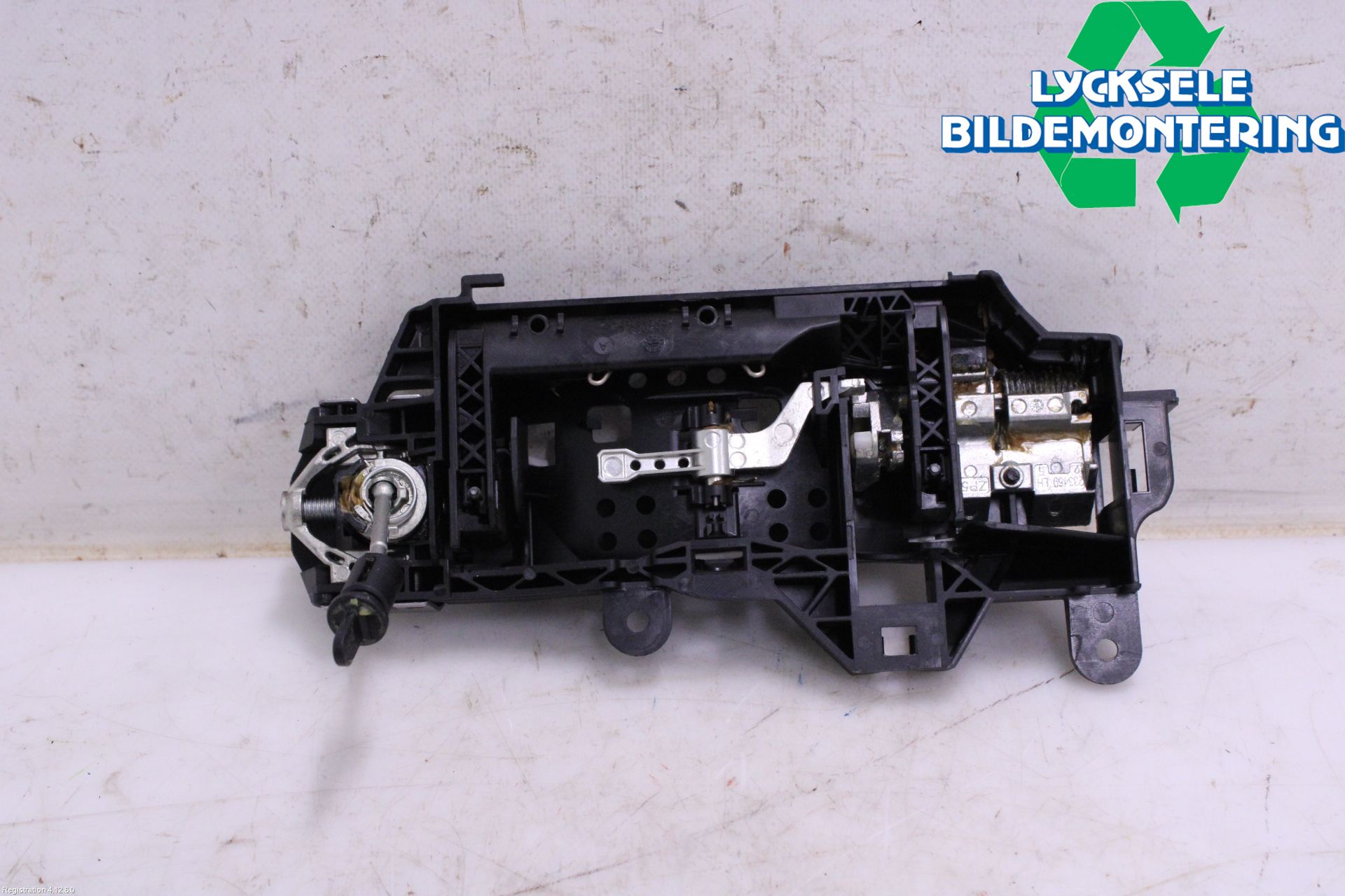 Audi A4/S4 B9 20- Dörrhandtag Yttre Vä