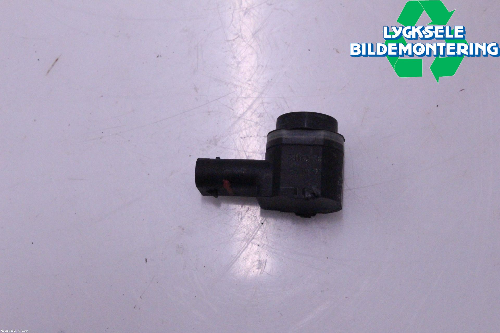 Volvo V60 CROSS COUNTRY 16-18 Parkeringshjälp Frontsensor