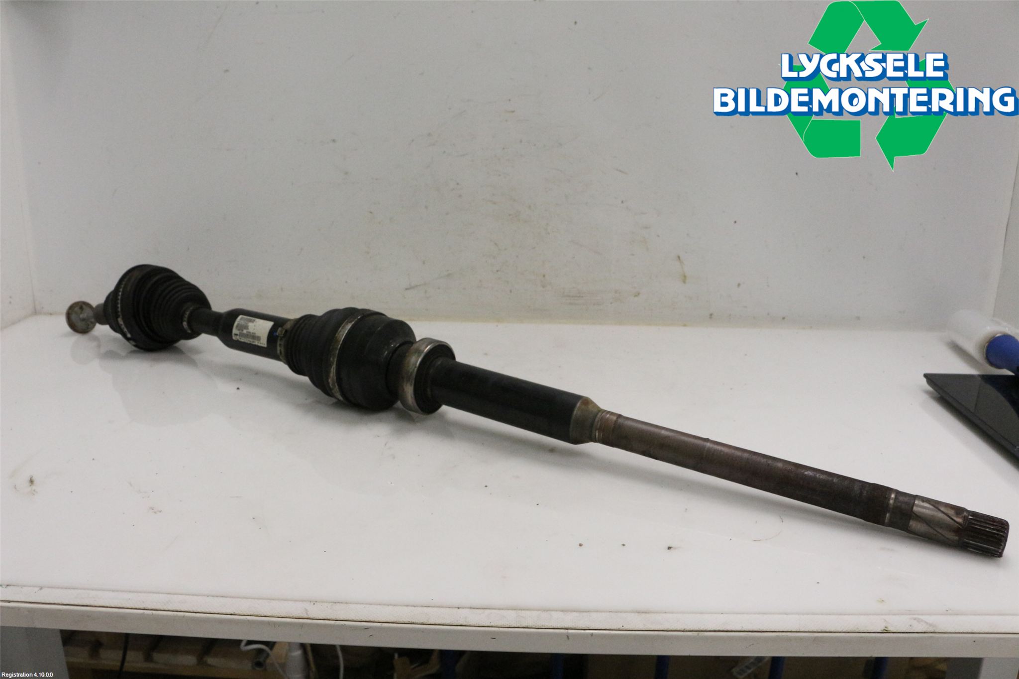 Volvo XC70 08-13 Drivaxel Fram Höger