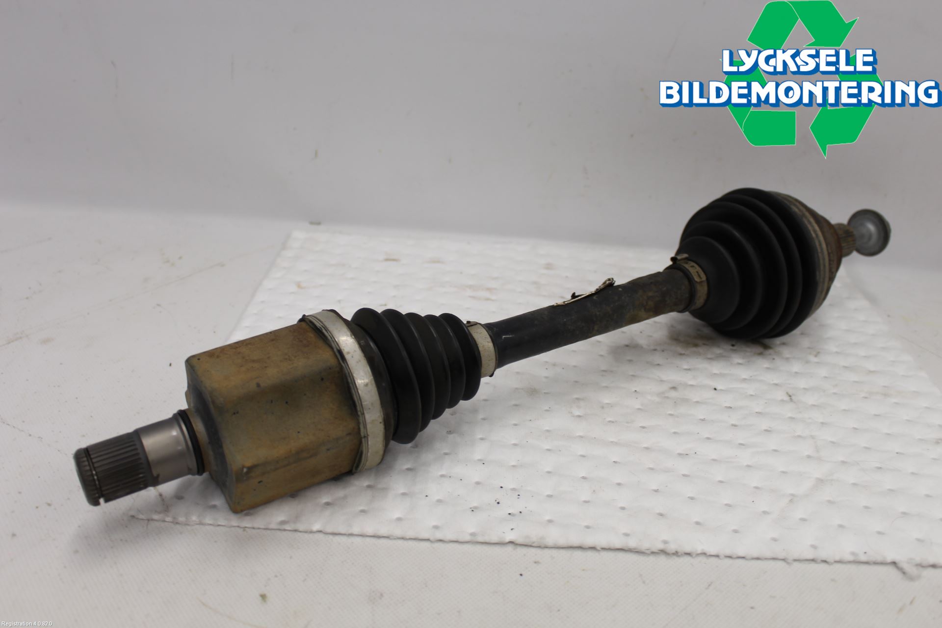 Skoda OCTAVIA (5E) 13-20 Drivaxel Fram Vänster