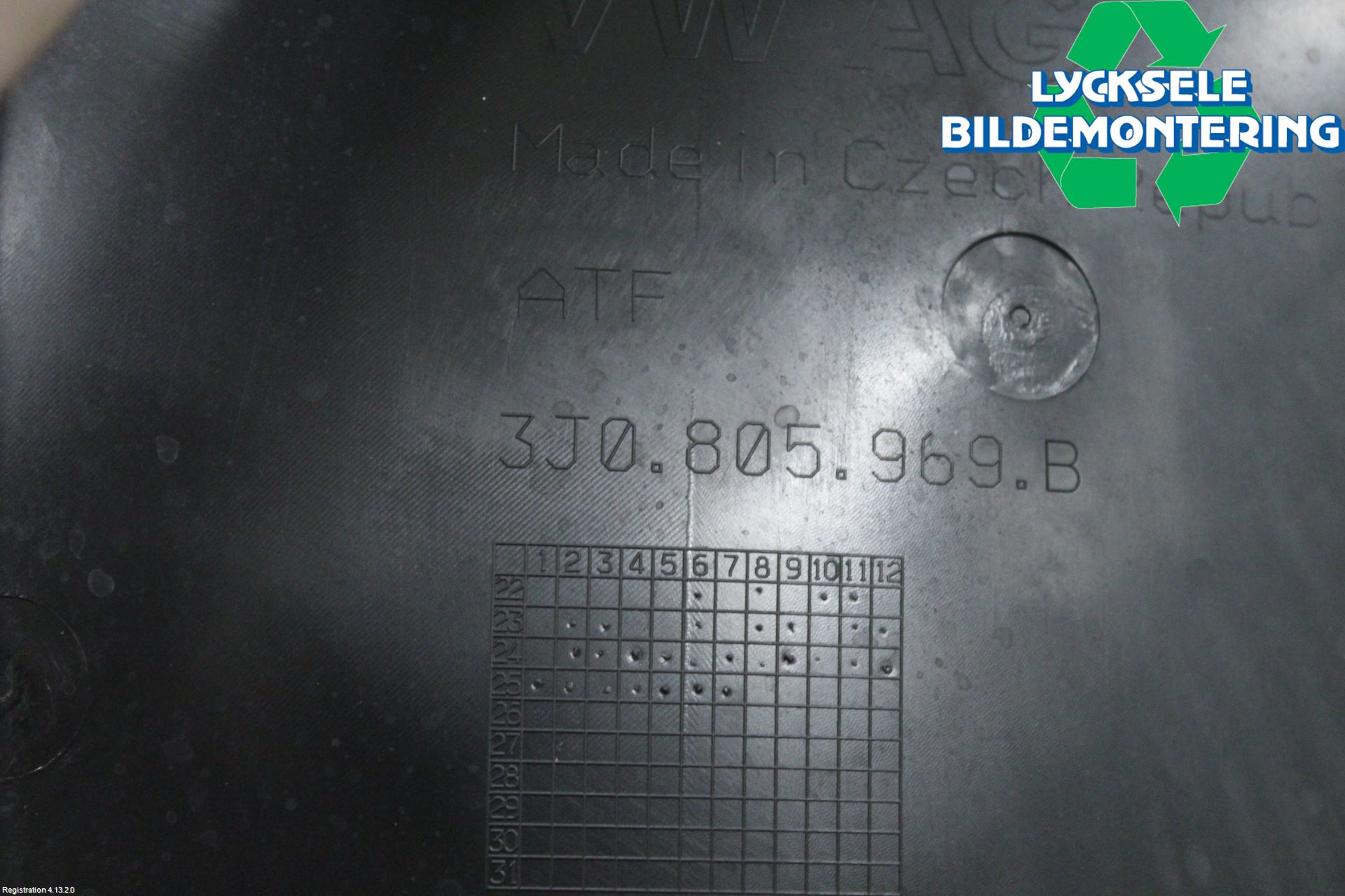 Volkswagen VW PASSAT 24- Skärm Inner