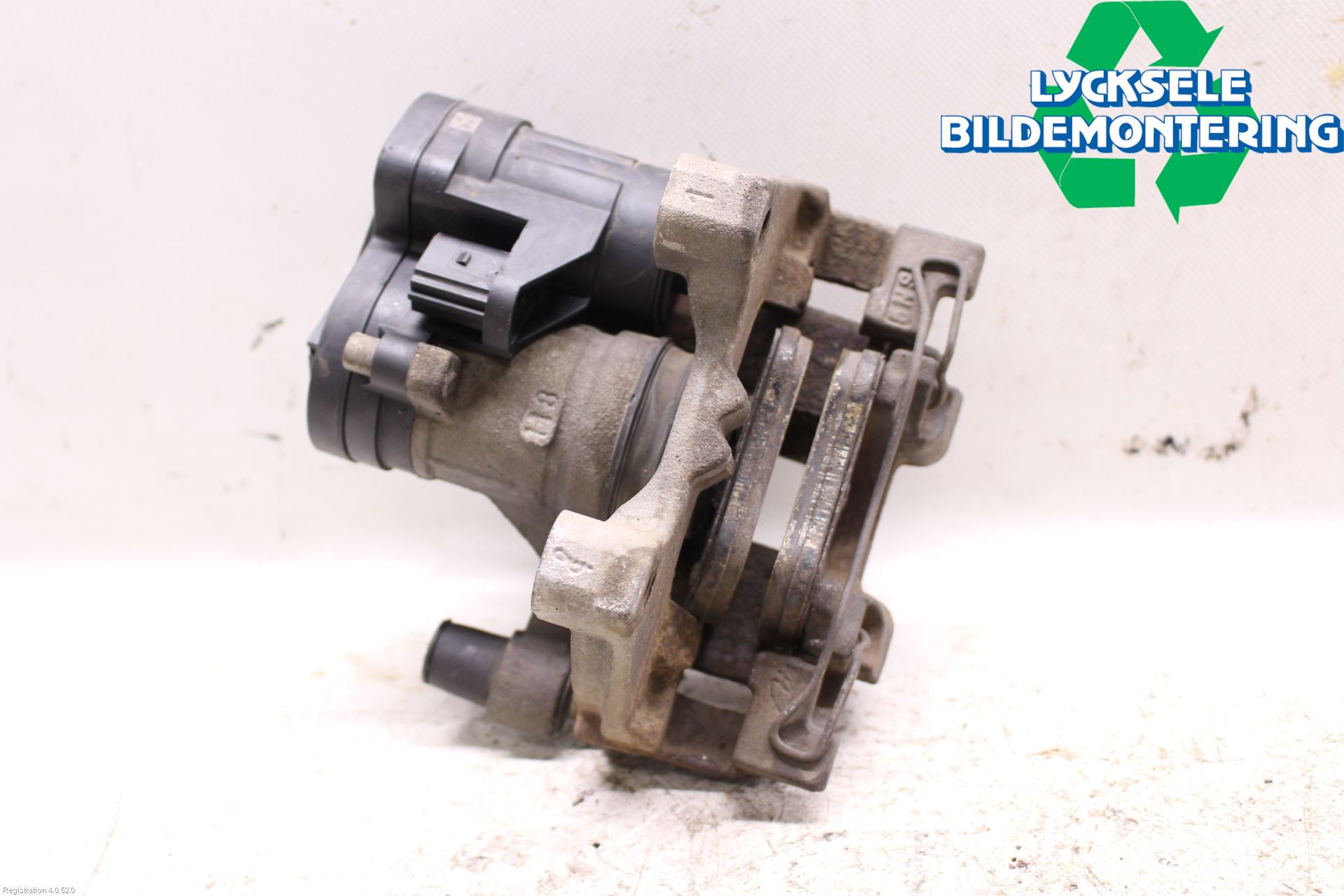 Volkswagen VW PASSAT 15-19 Bromsok Bak Höger