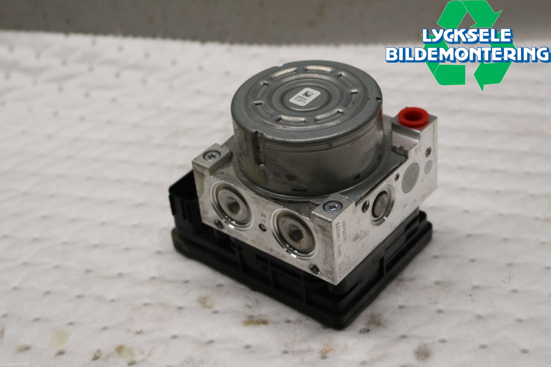 Volkswagen VW PASSAT 15-19 Abs Hydraulaggregat