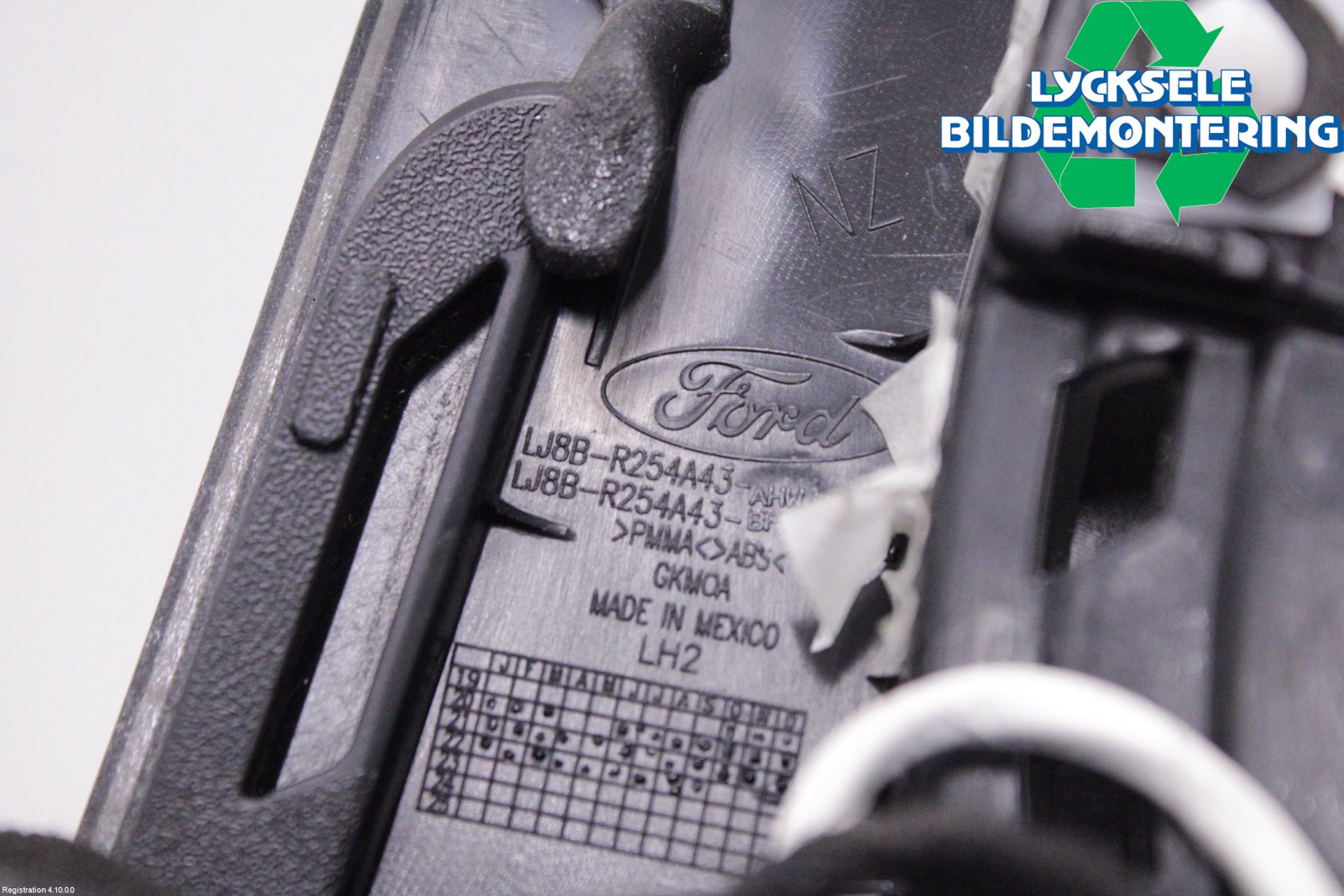 Ford MUSTANG Mach-E 21- Dörr Dekorlist Bak Vä