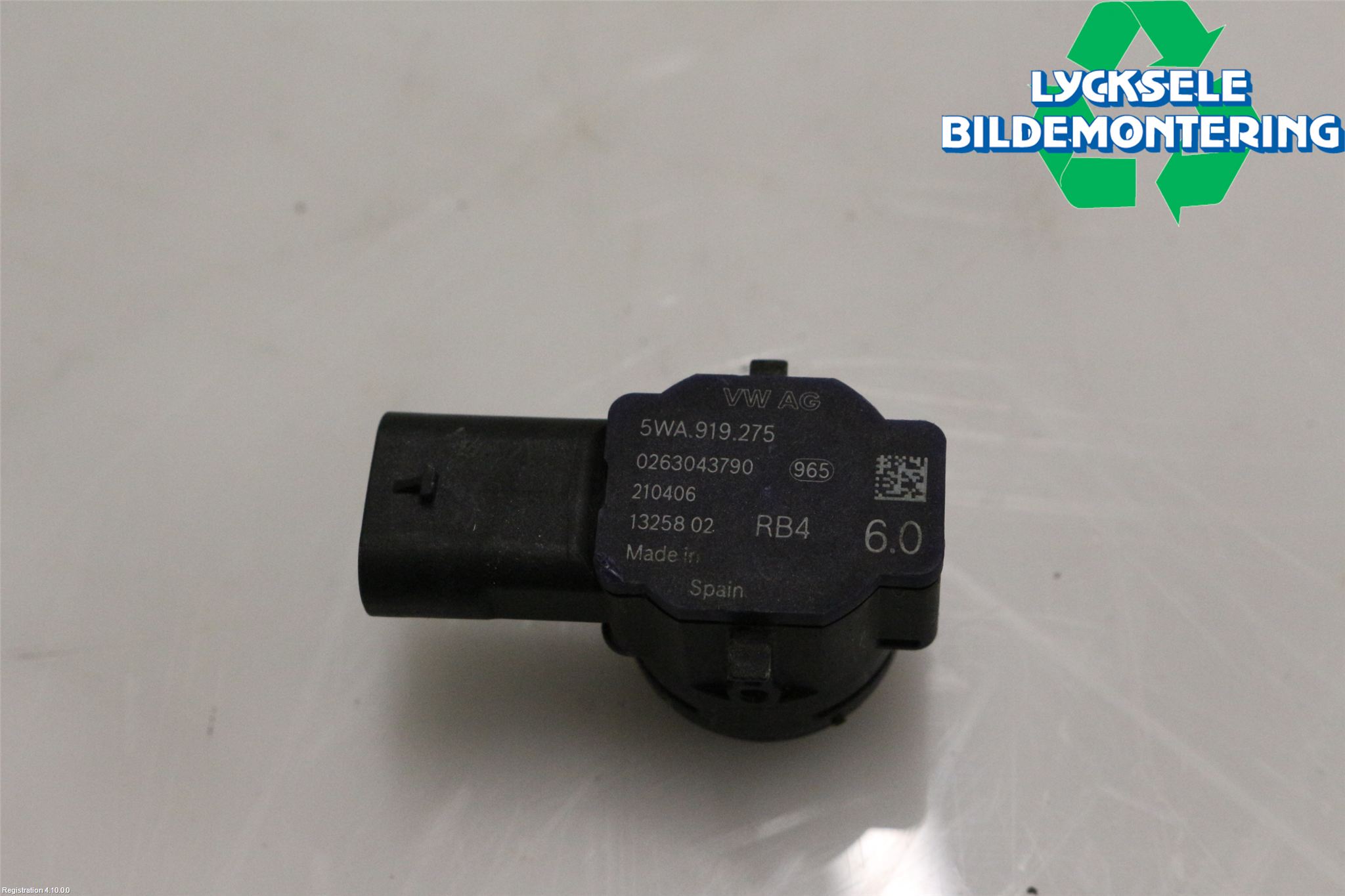 Skoda OCTAVIA (5E) 13-20 Parkeringshjälp Frontsensor