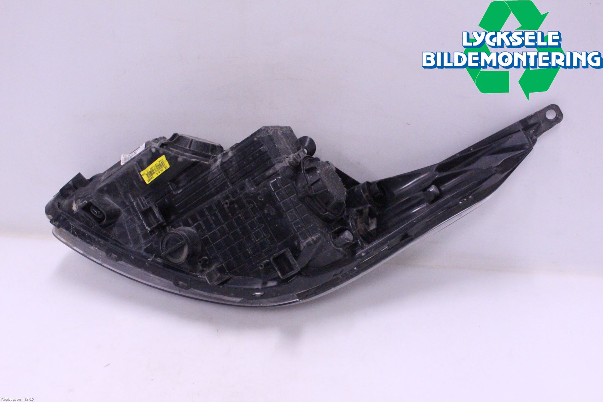 Kia CEED 12-18 Strålkastare Höger