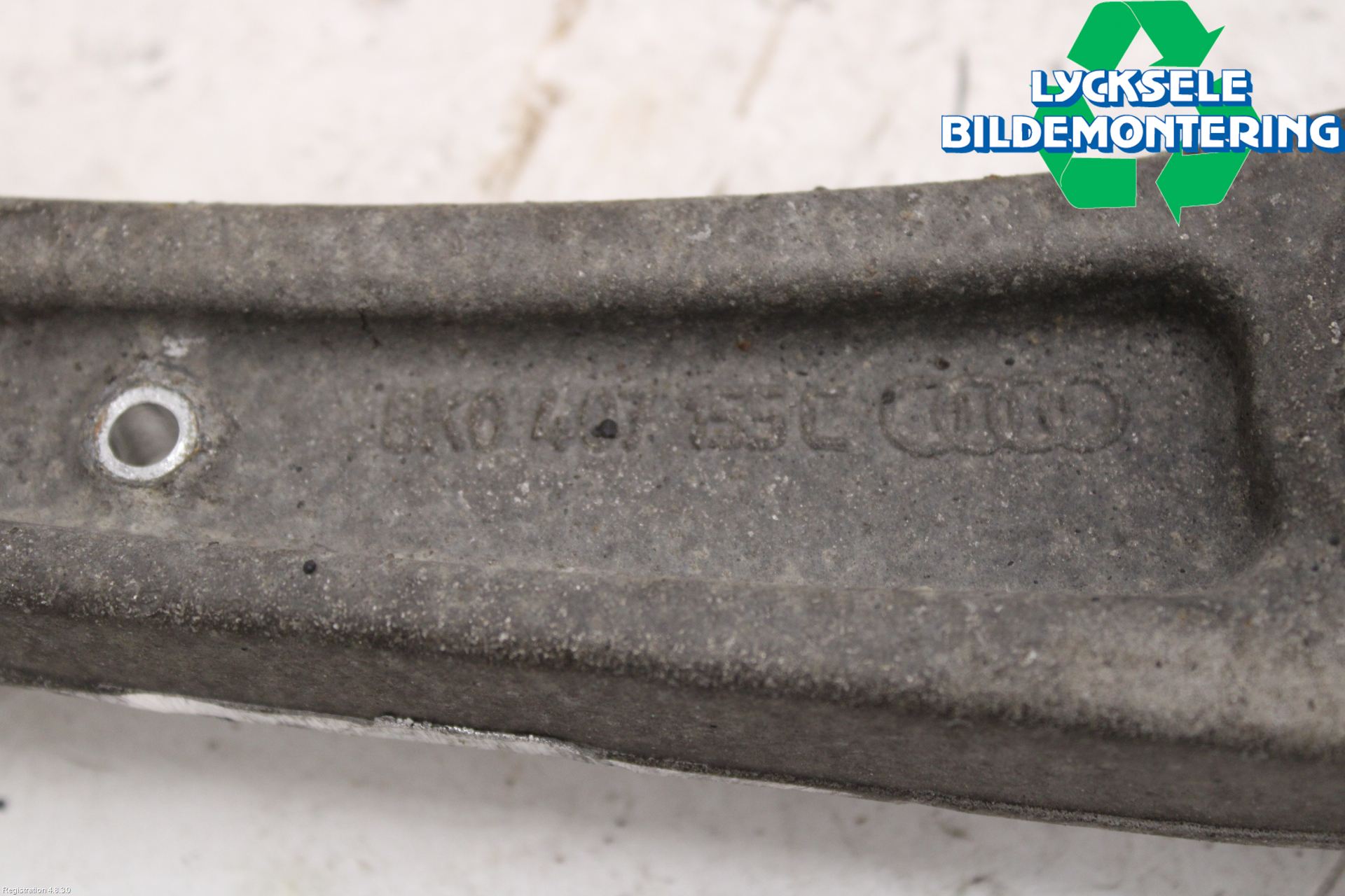 Audi A6 ALLROAD 12-18 Bärarm Fram Undre Vä