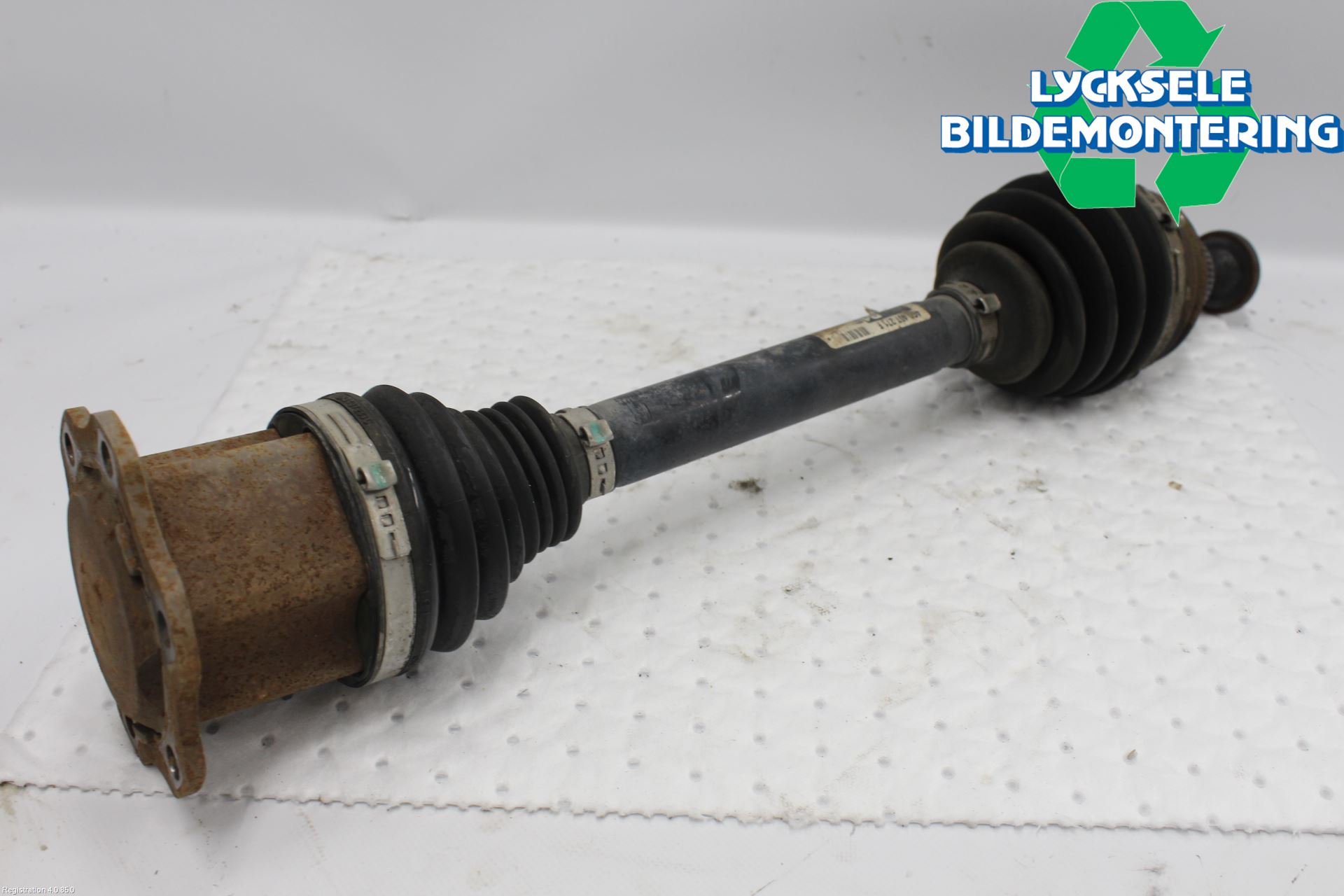 Audi A6/S6 4G 11-18 Drivaxel Fram Höger