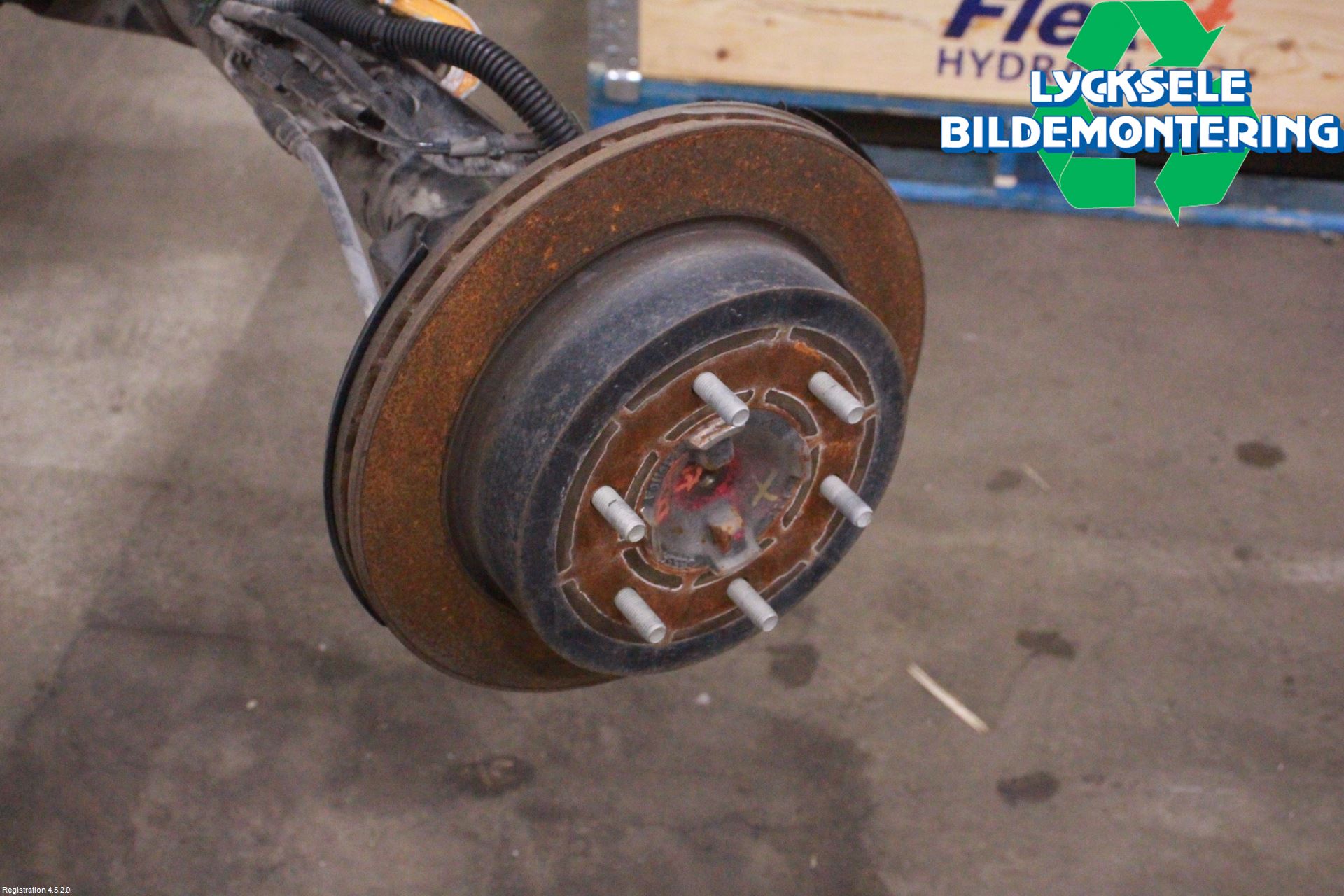 Volkswagen VW AMAROK T1 23- Bakaxel
