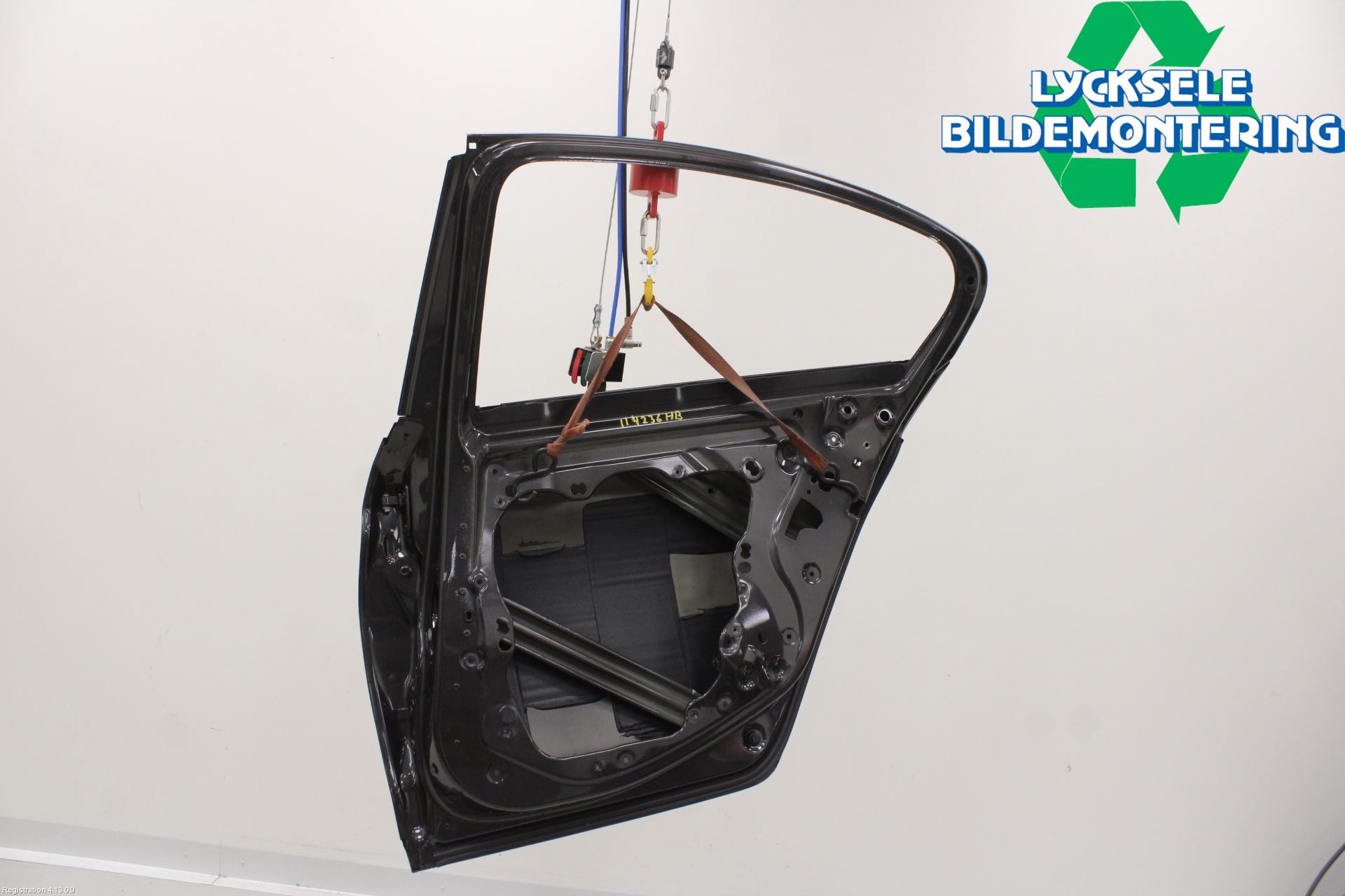 BMW 5 G30/G31/F90 17-23 Dörr Bak Höger