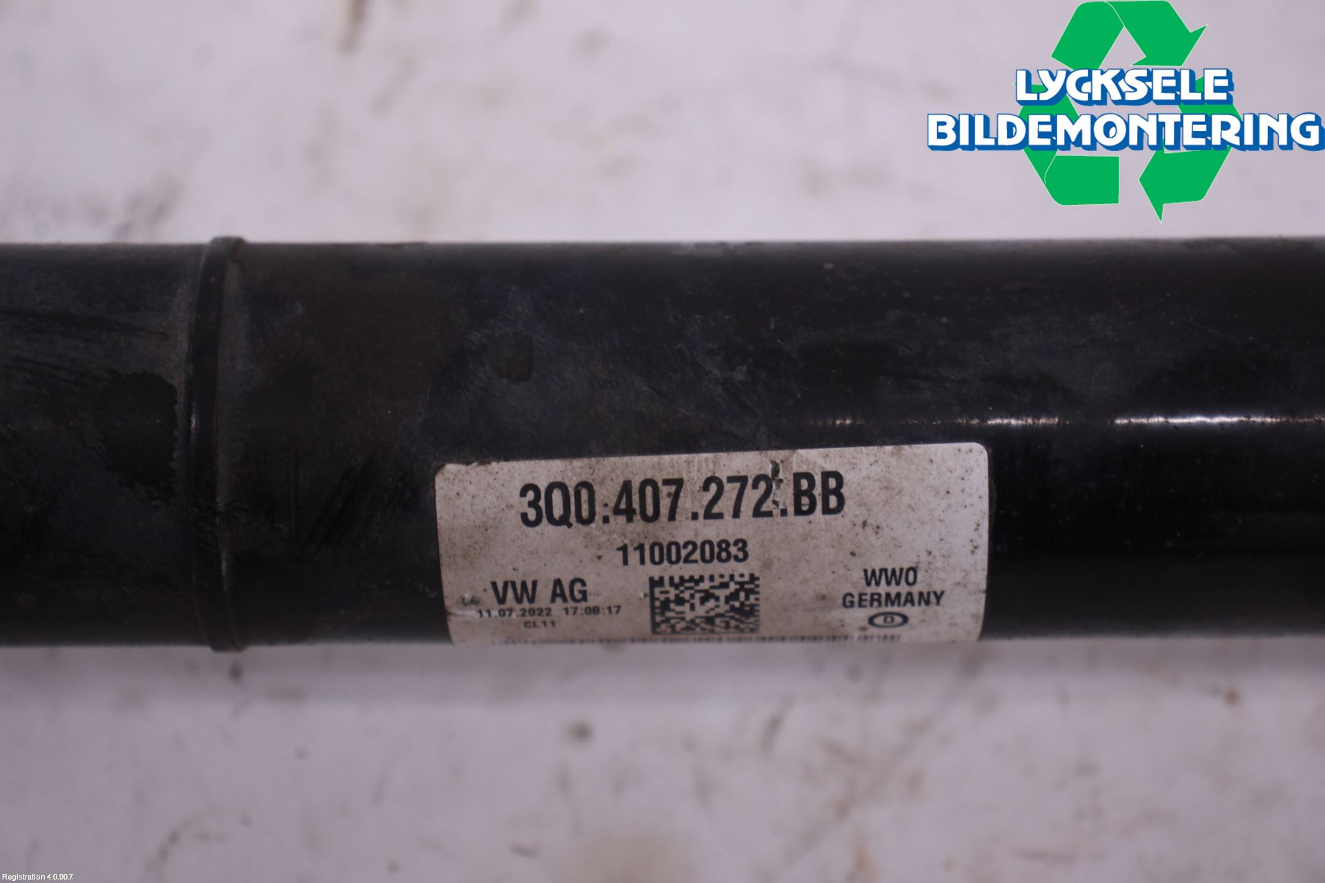 Skoda SUPERB 16-24 Drivaxel Fram Höger