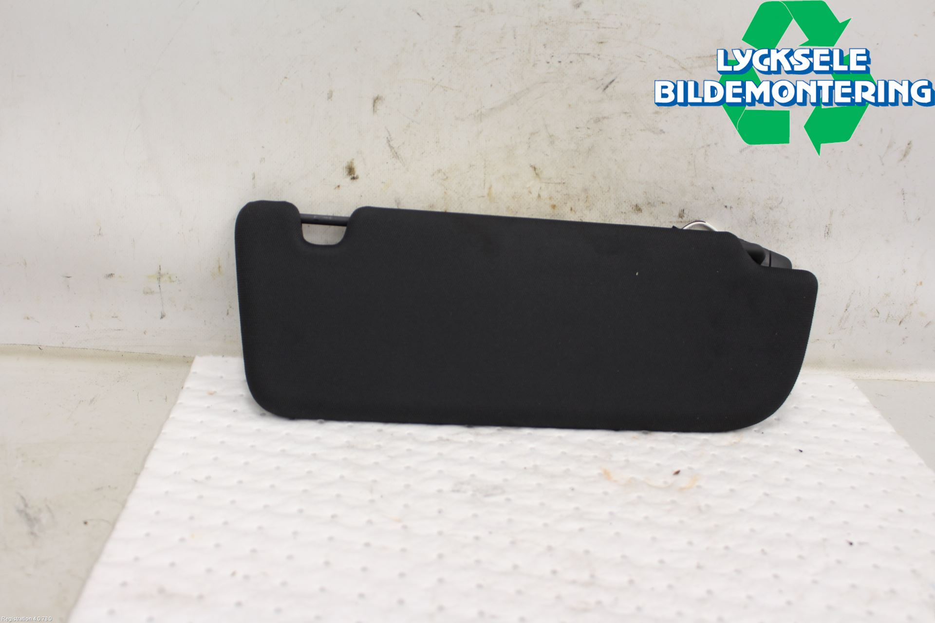 Audi A6 F2/C8 19- Solskydd