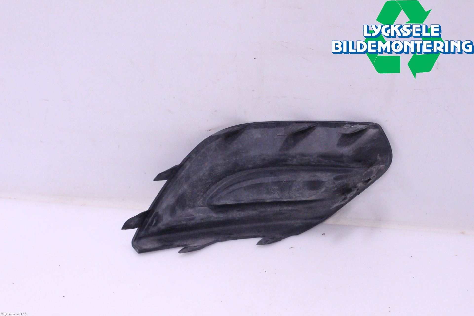 Opel CORSA E 15-19 Dimljussarg Fram