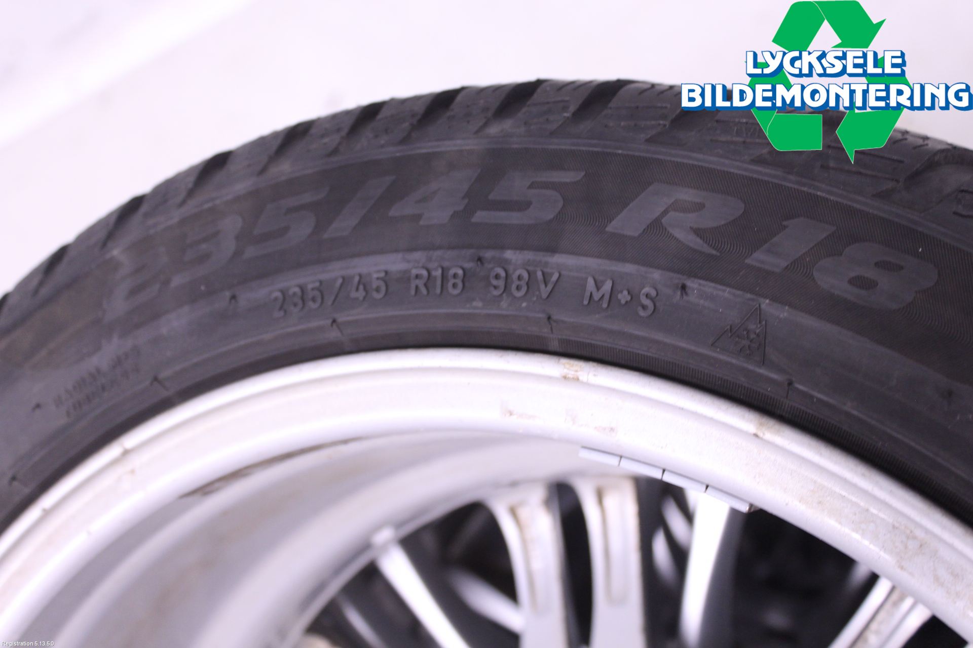 BMW 5 F10/F11/F18 09-17 Vinterdäck Alumfälg 4St