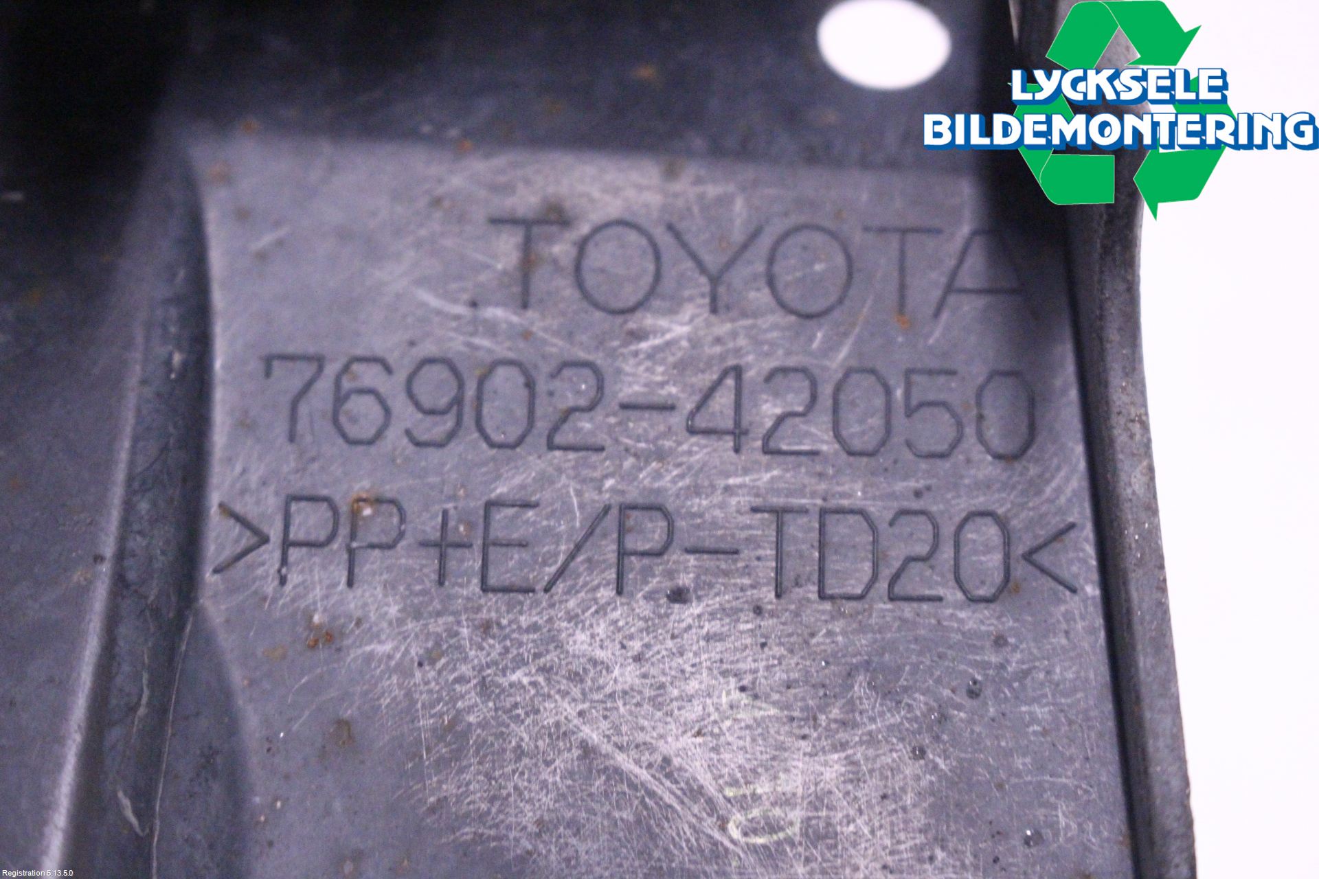 Toyota RAV4 19- List Skärmkant