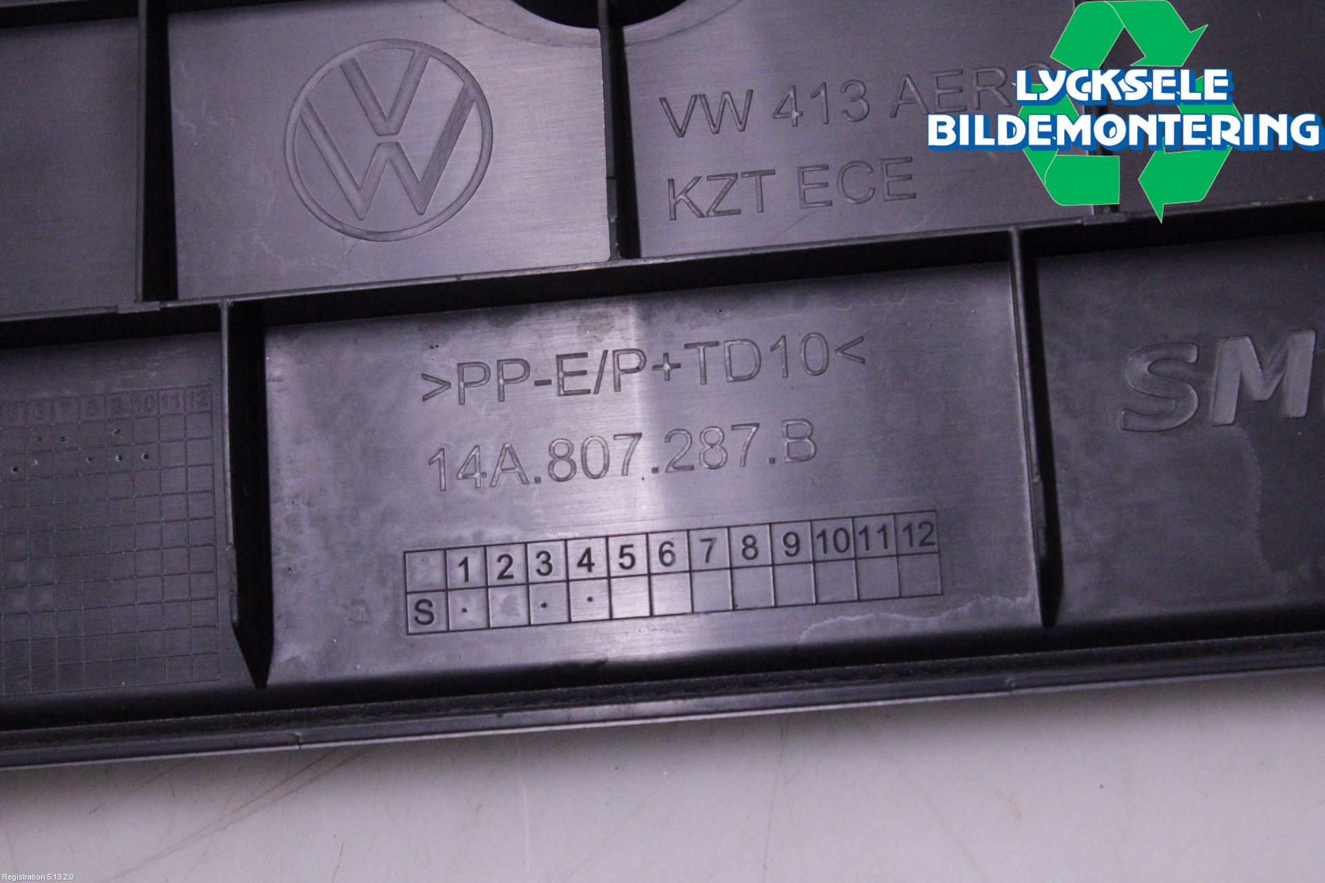 Volkswagen VW ID.7/TOURER 24- Skylthållare