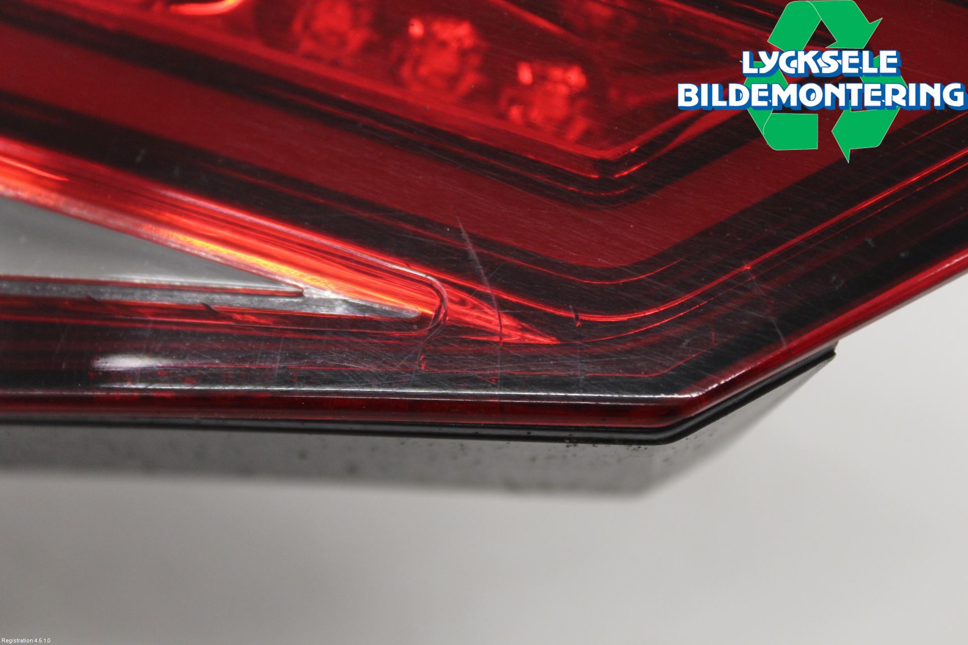 Seat ATECA 16->> Bakljus Lucka Vä