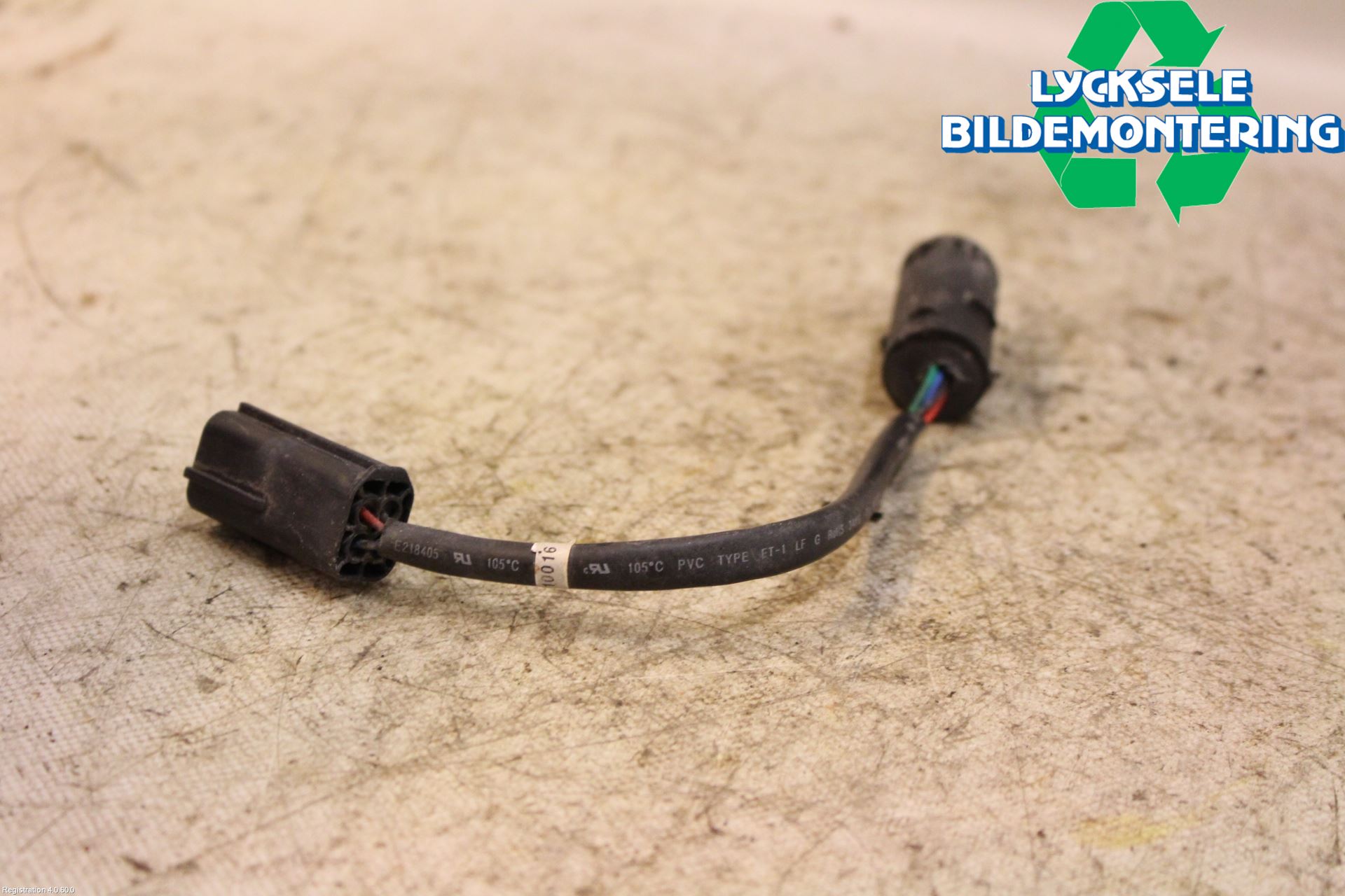 Hyundai SANTA FE  06-12 Parkeringshjälp Backsensor