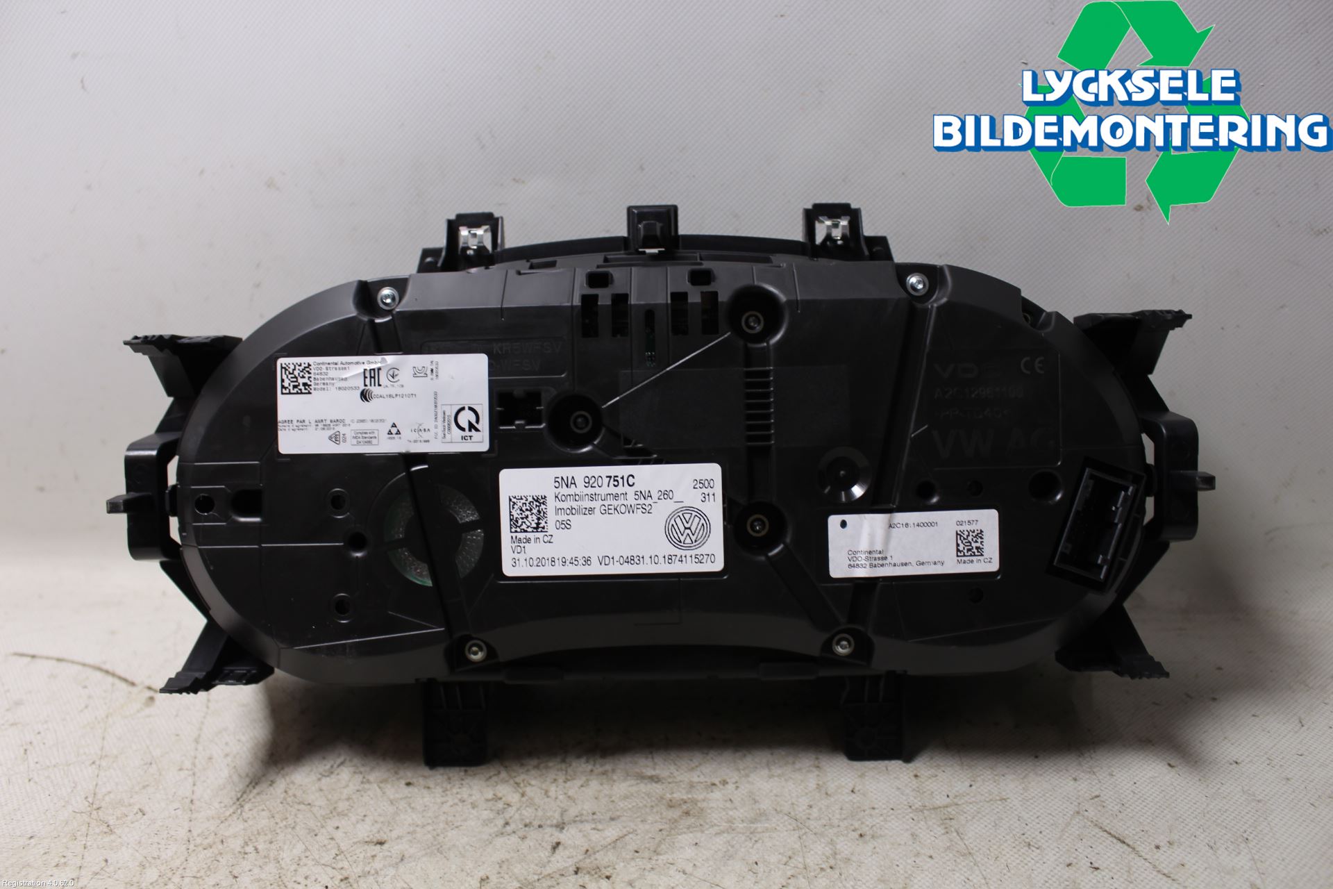 Volkswagen VW TIGUAN 16-24 Instrument Komb