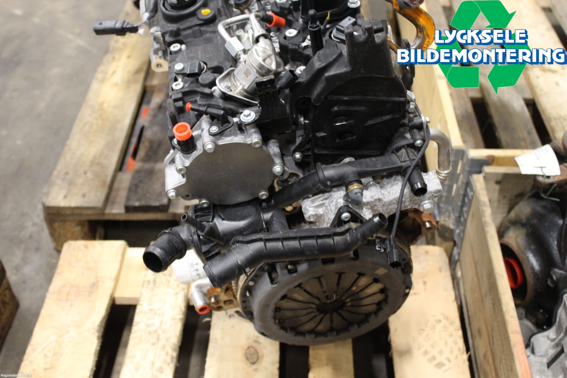 Ford FOCUS 19- Motor Bensin