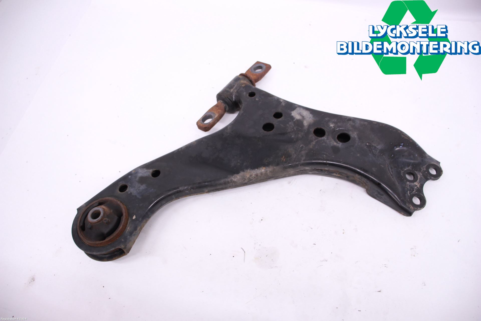 Toyota RAV4 19- Bärarm Fram Undre Hö