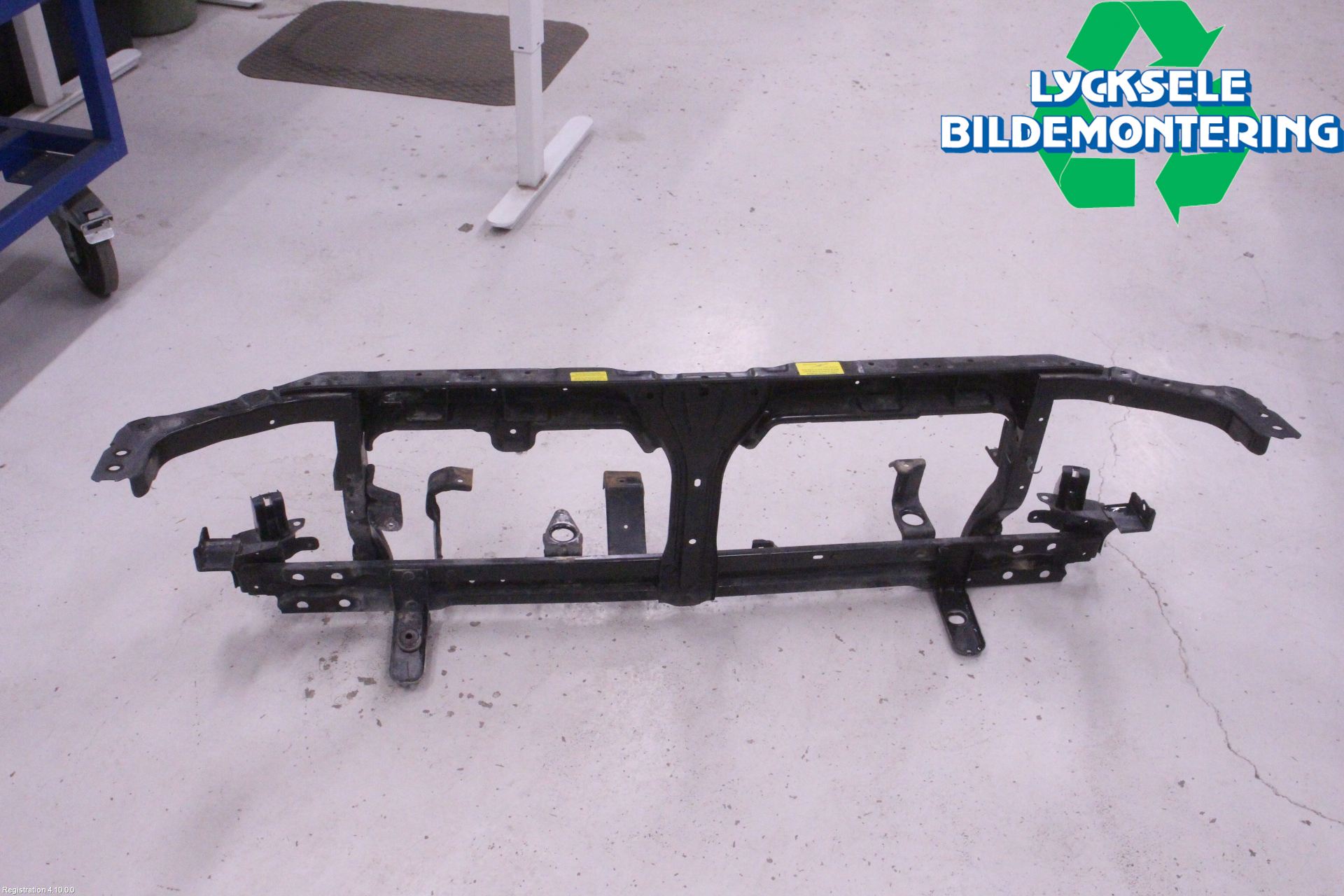 Nissan NAVARA 05-16 Frontplåt