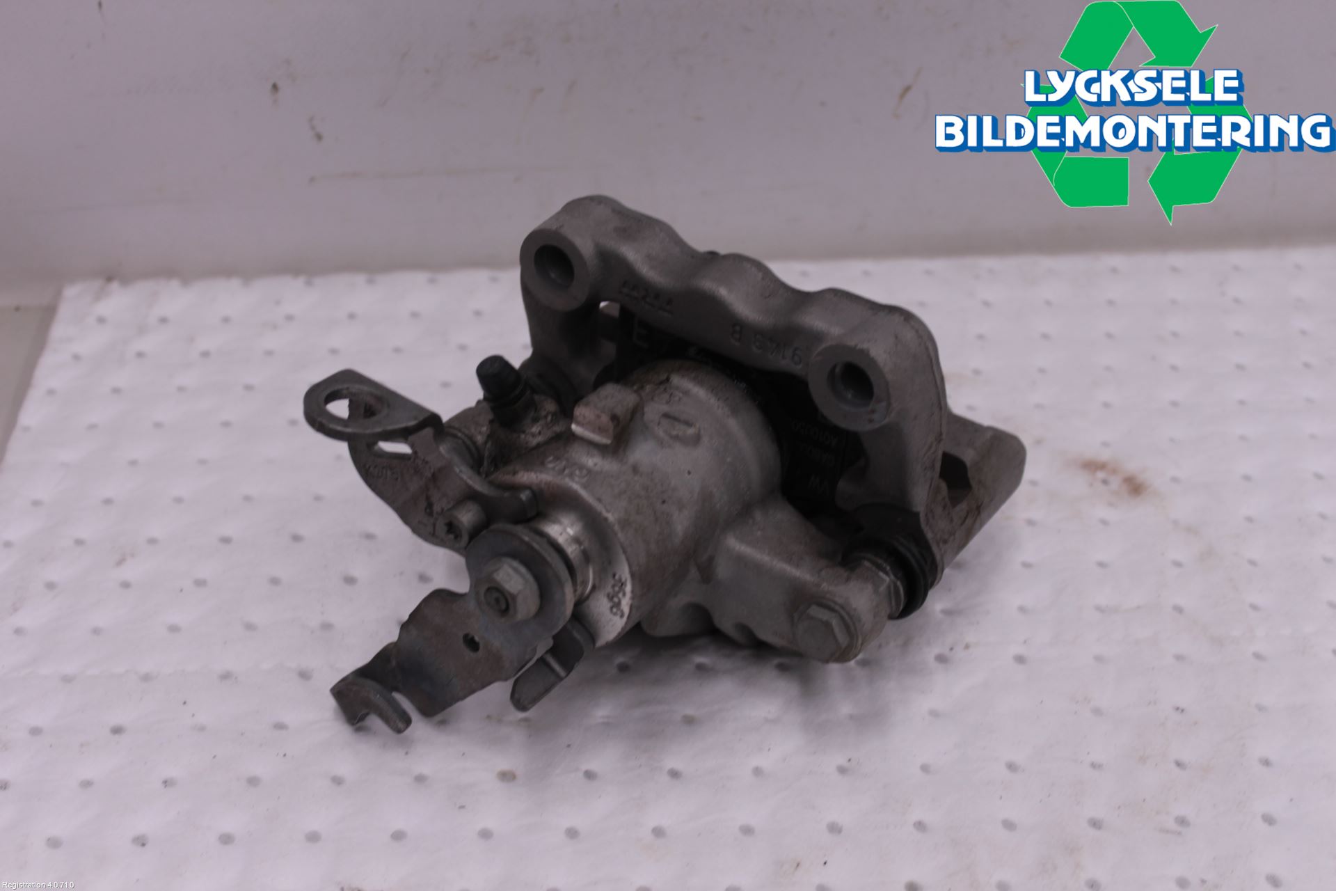 Volkswagen VW T-CROSS 19- Bromsok Bak Vänster