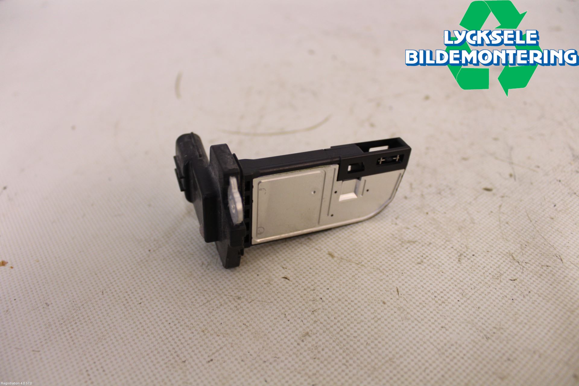 Toyota AVENSIS 09-15 Injluftmassamätare