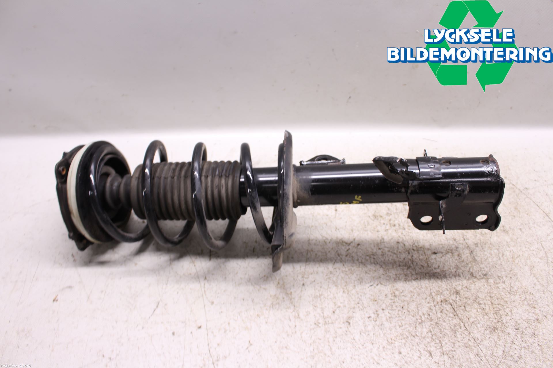 Nissan PULSAR Fjäderben Fram Höger