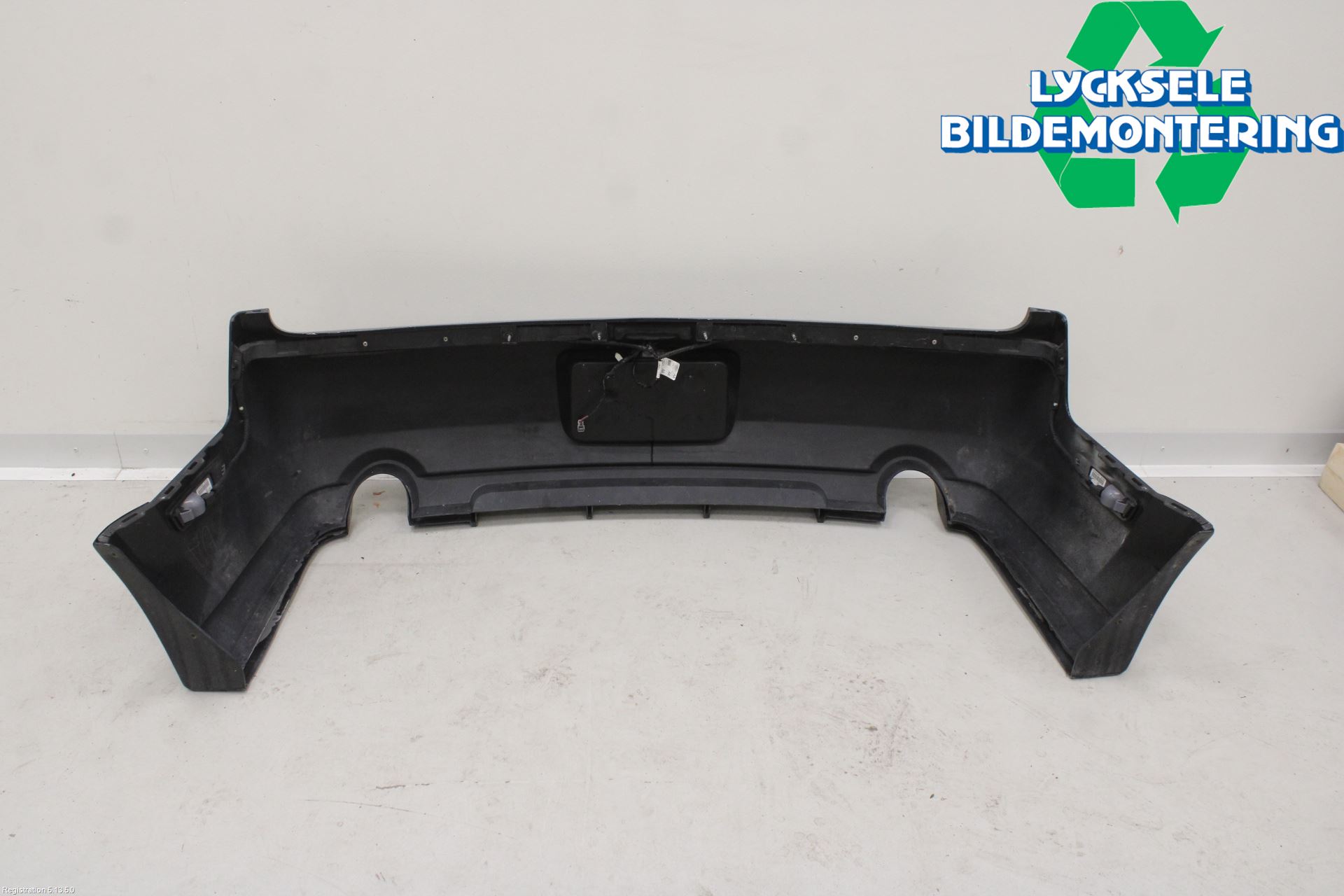 Ford MUSTANG V 05-14 Stötfångarbeklädnad Bak