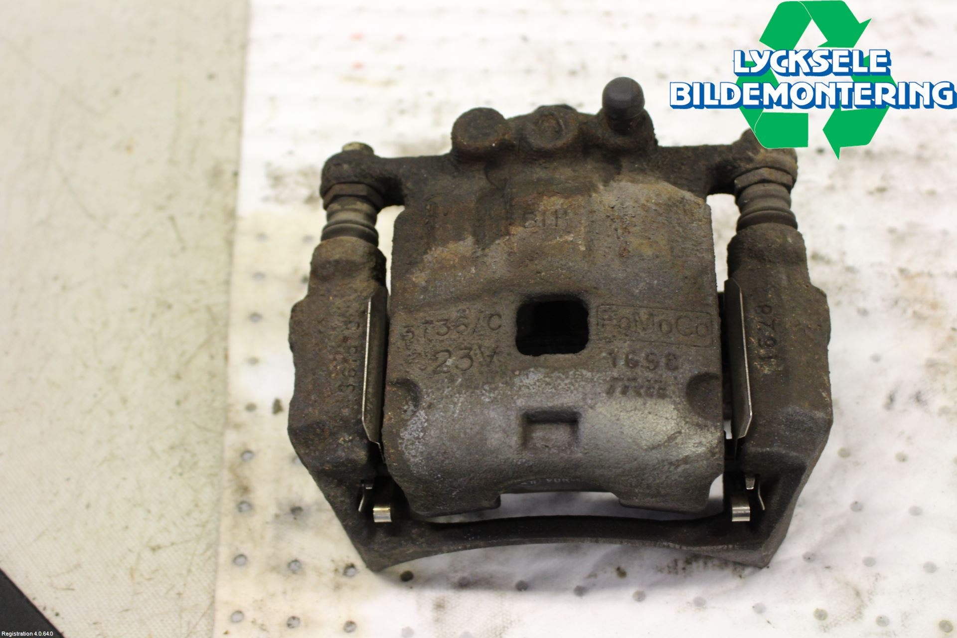 Ford FIESTA 09-12 Bromsok Fram Vänster