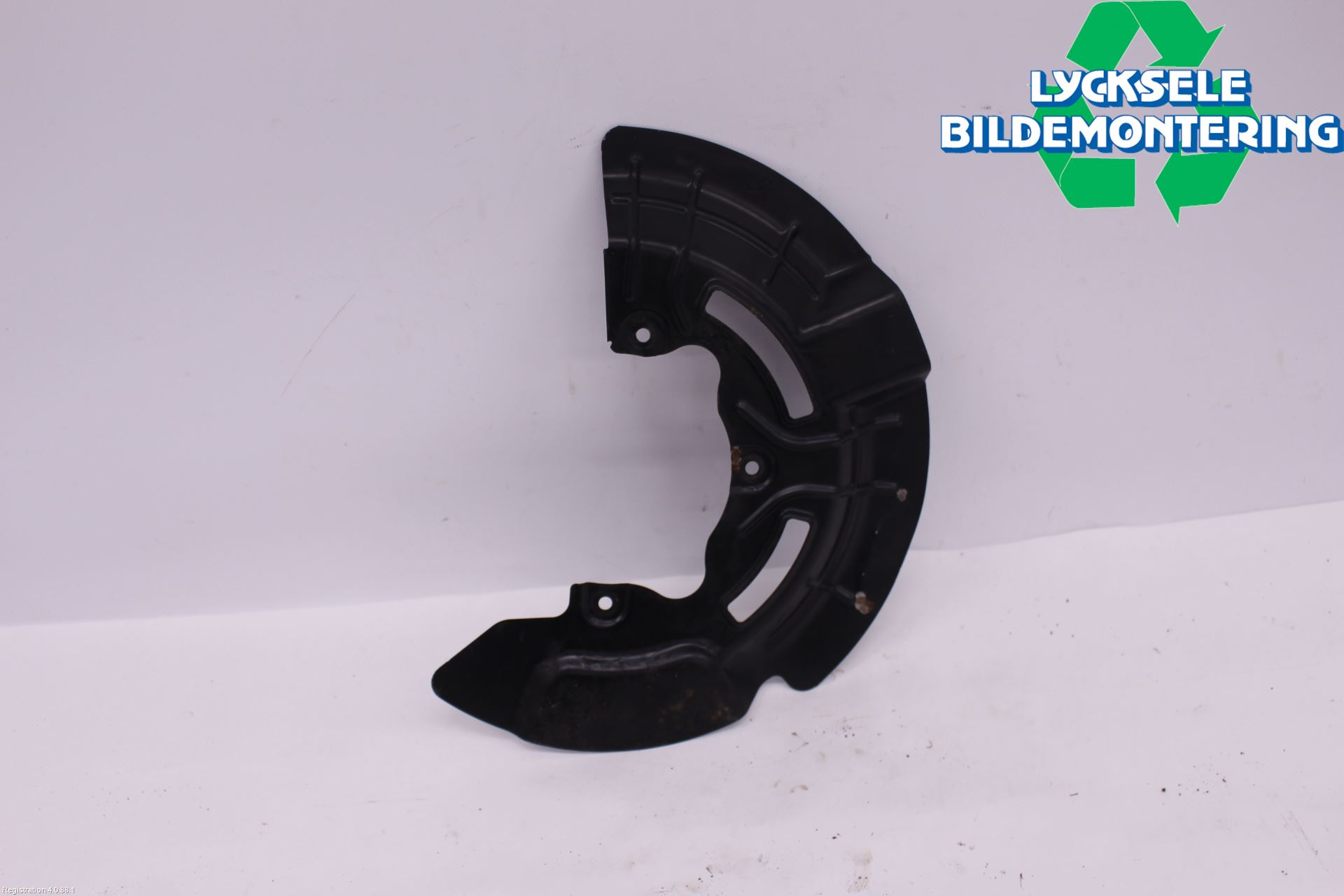 Kia SORENTO 21- Bromssköld Fram