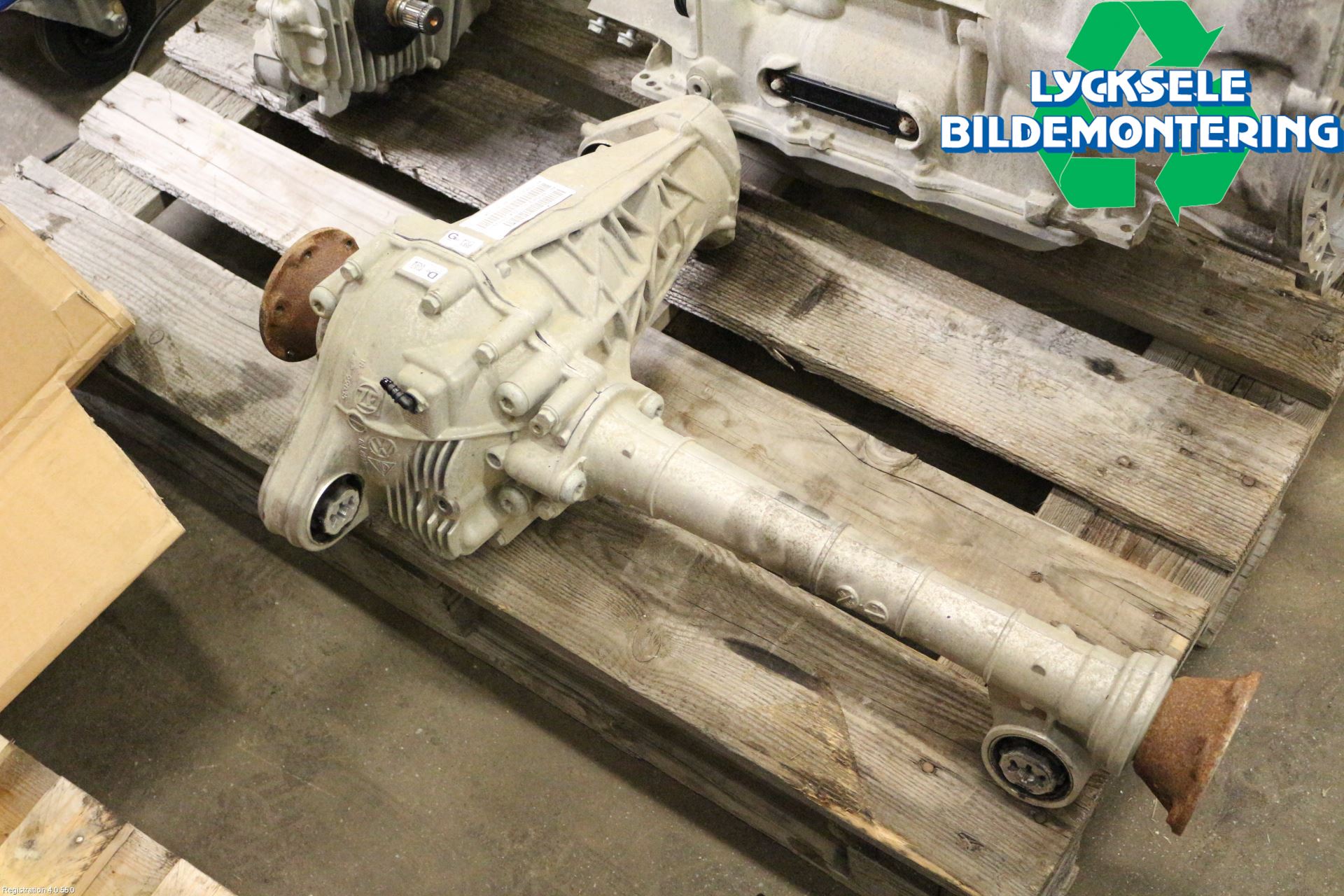 Volkswagen VW AMAROK 2H 10-22 Framvagn Diffrential