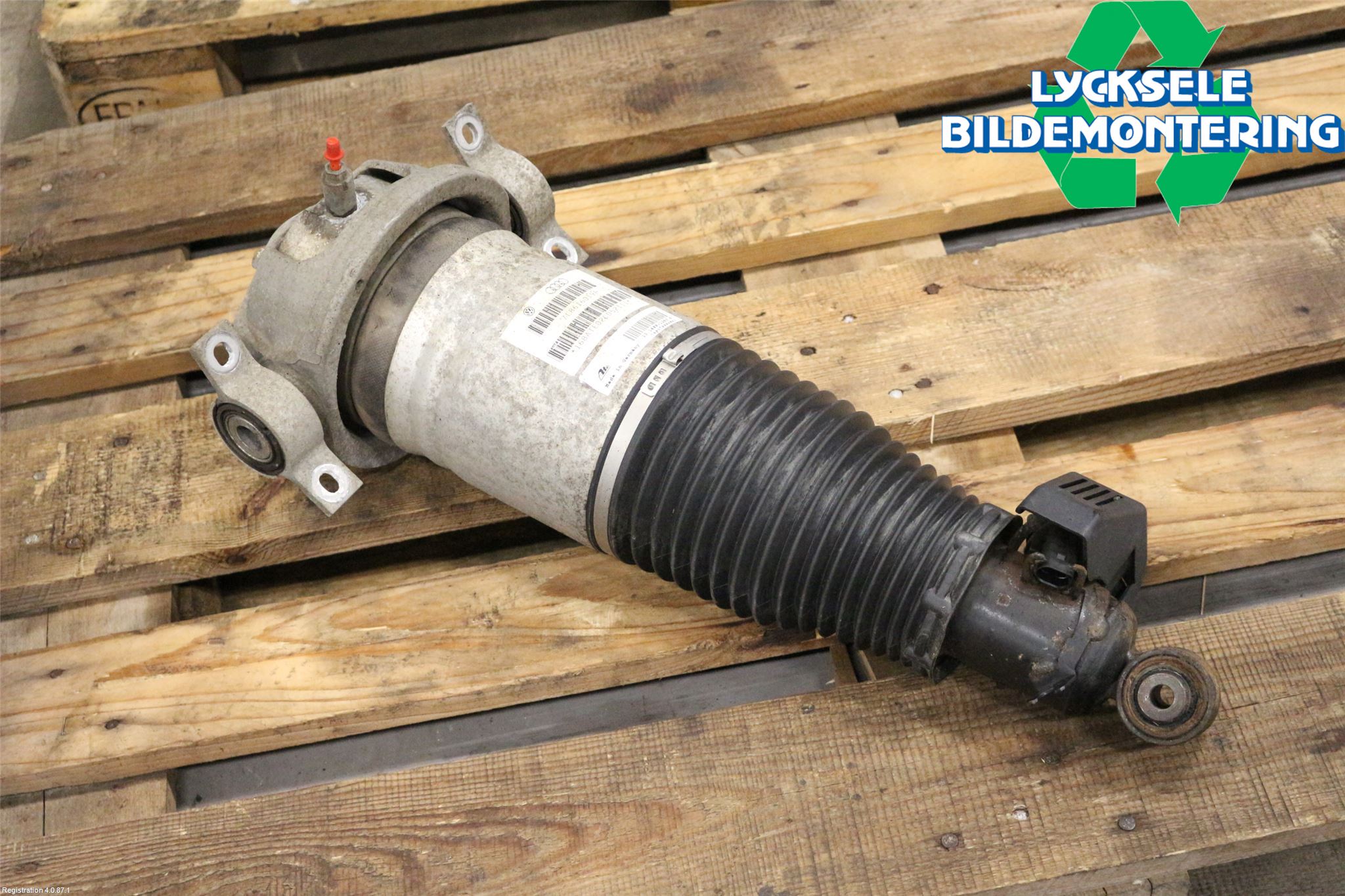 Audi Q7/SQ7 Fjäderben Bak Vänster